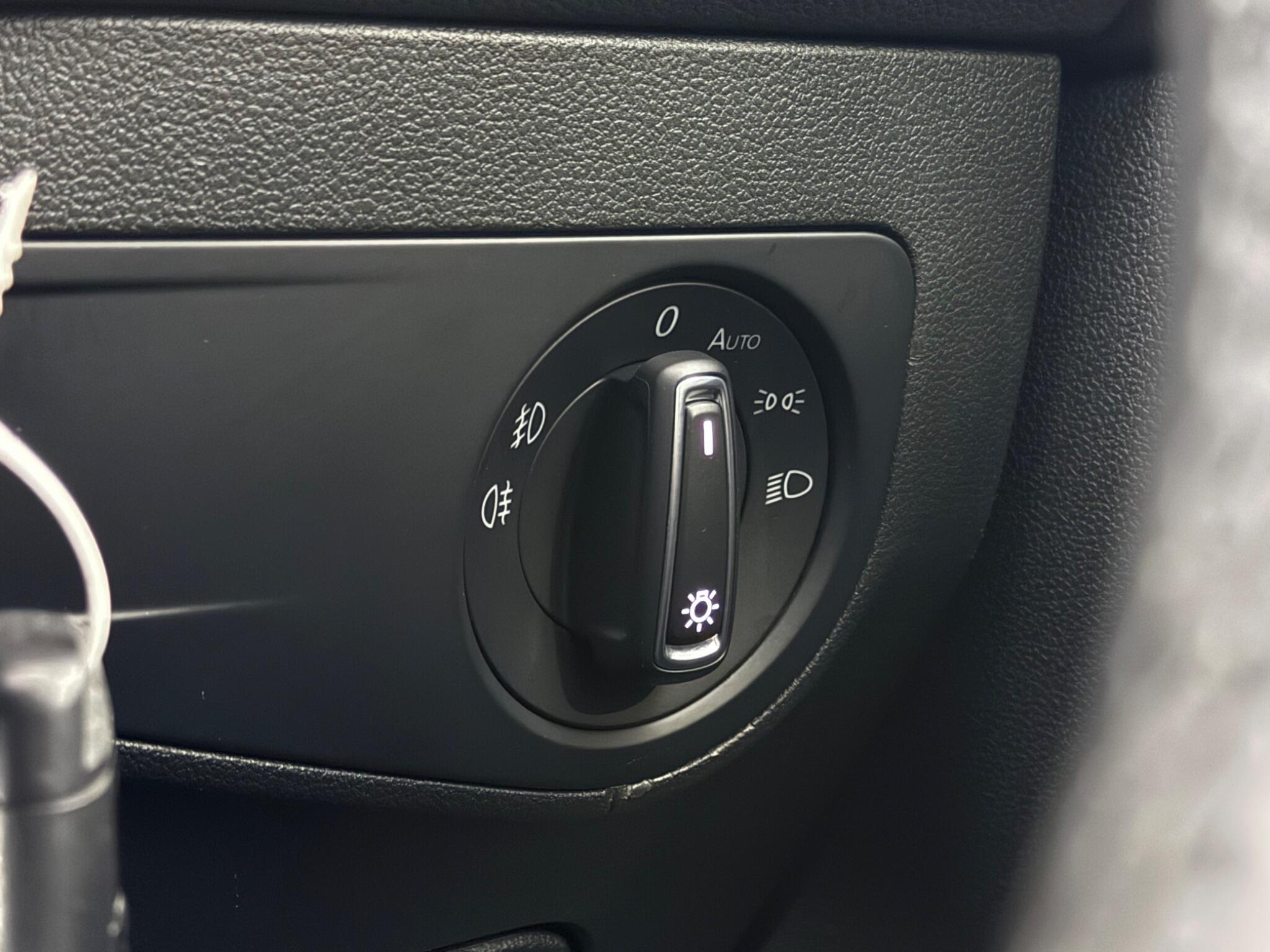 Volkswagen Tiguan view 30