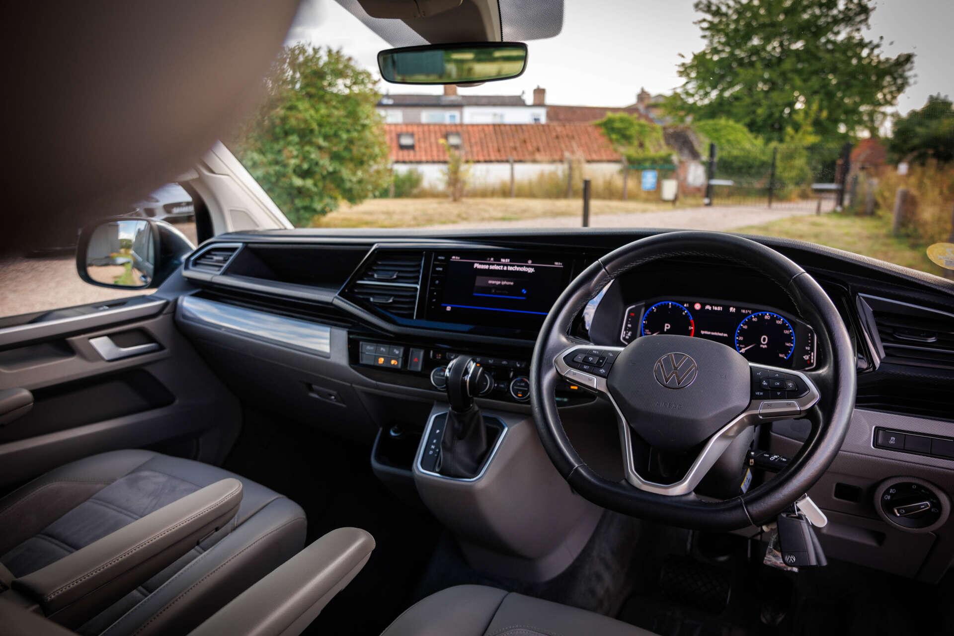 Volkswagen California view 31