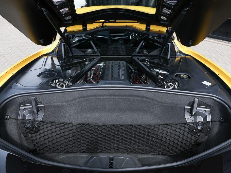 Chevrolet Corvette view 17