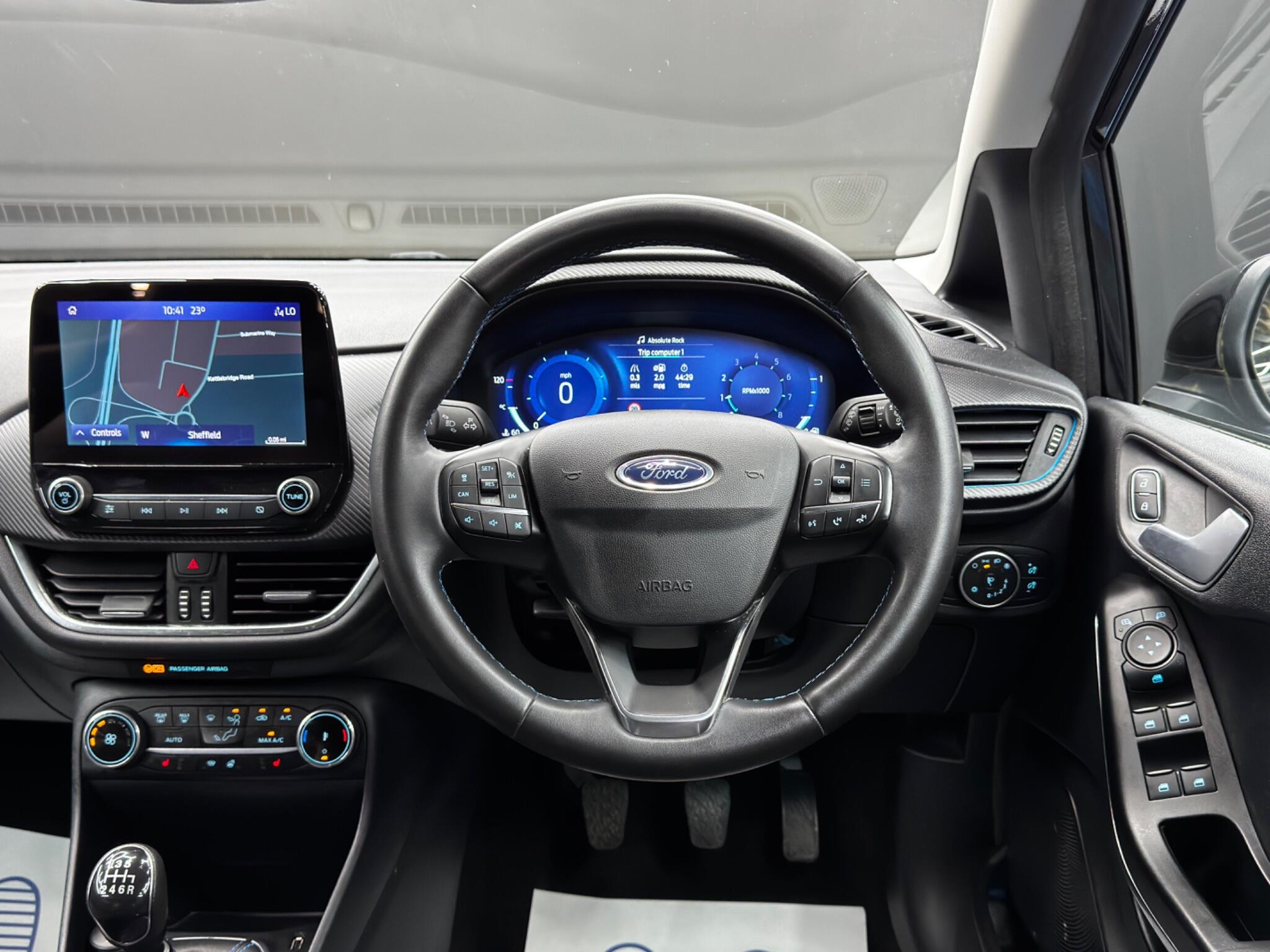 Ford Fiesta view 18