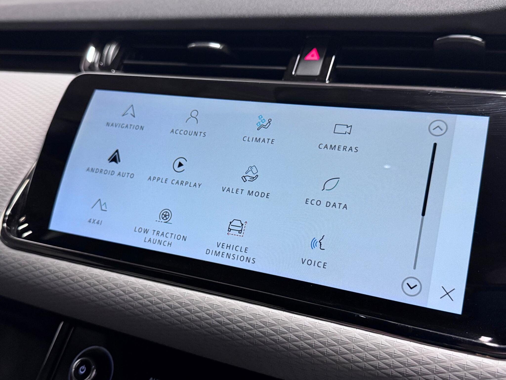 Land Rover Range Rover Evoque view 9