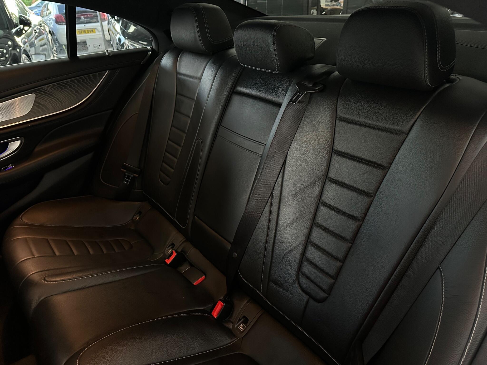 Mercedes-Benz CLS view 39