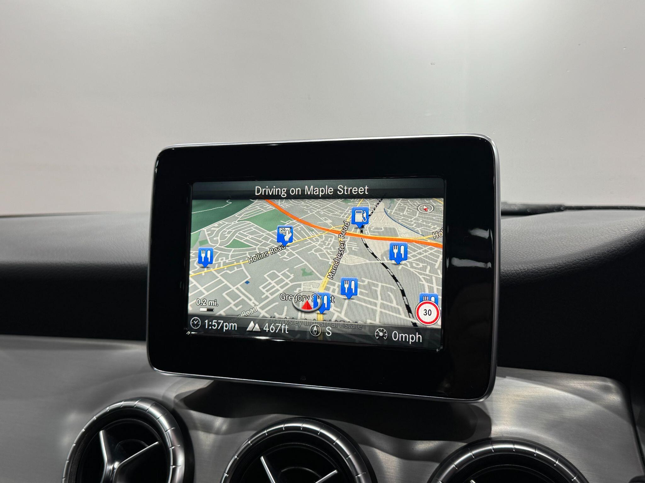 Mercedes-Benz CLA view 36