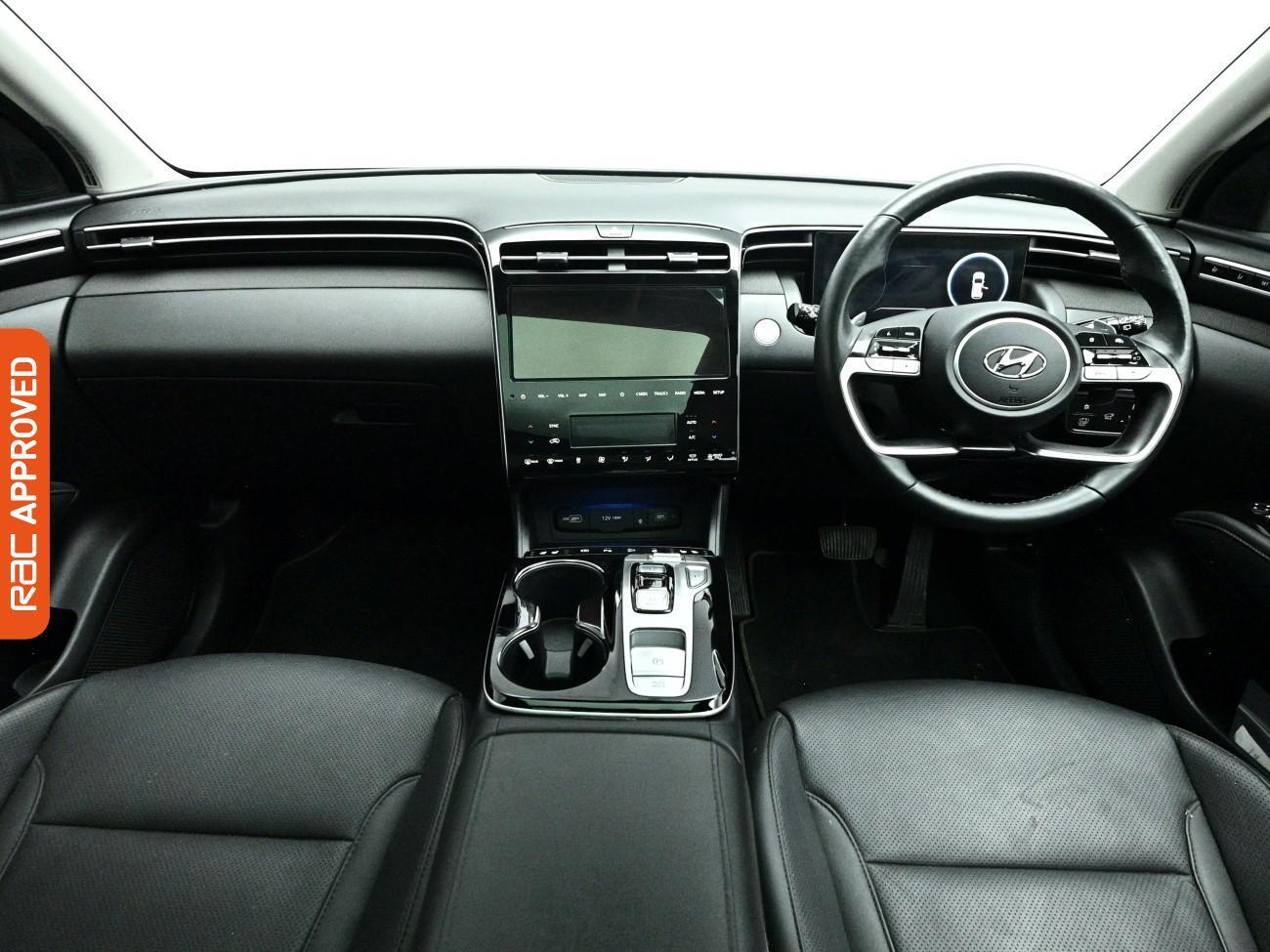 Hyundai Tucson view 2