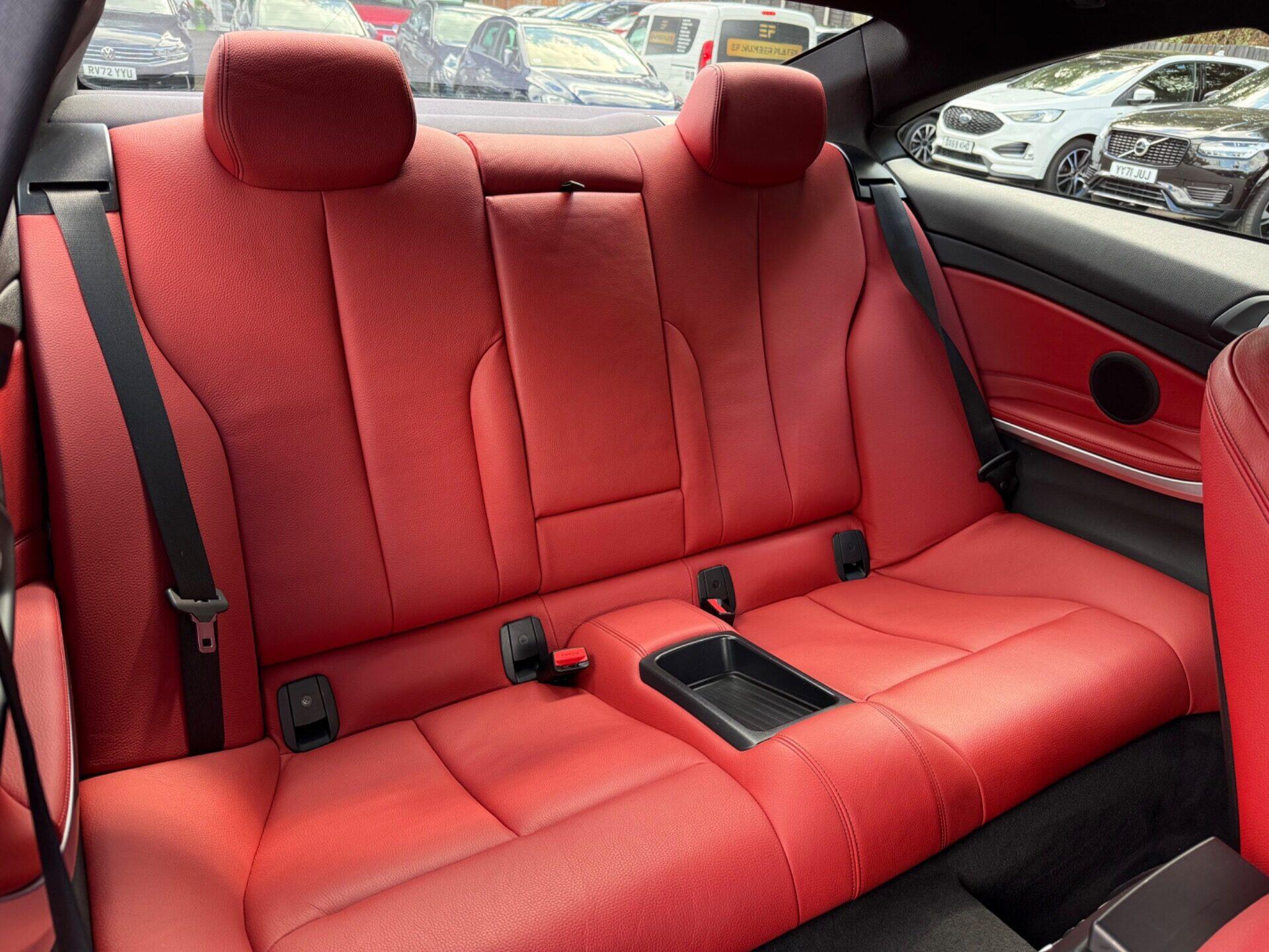 BMW 4 Series view 24
