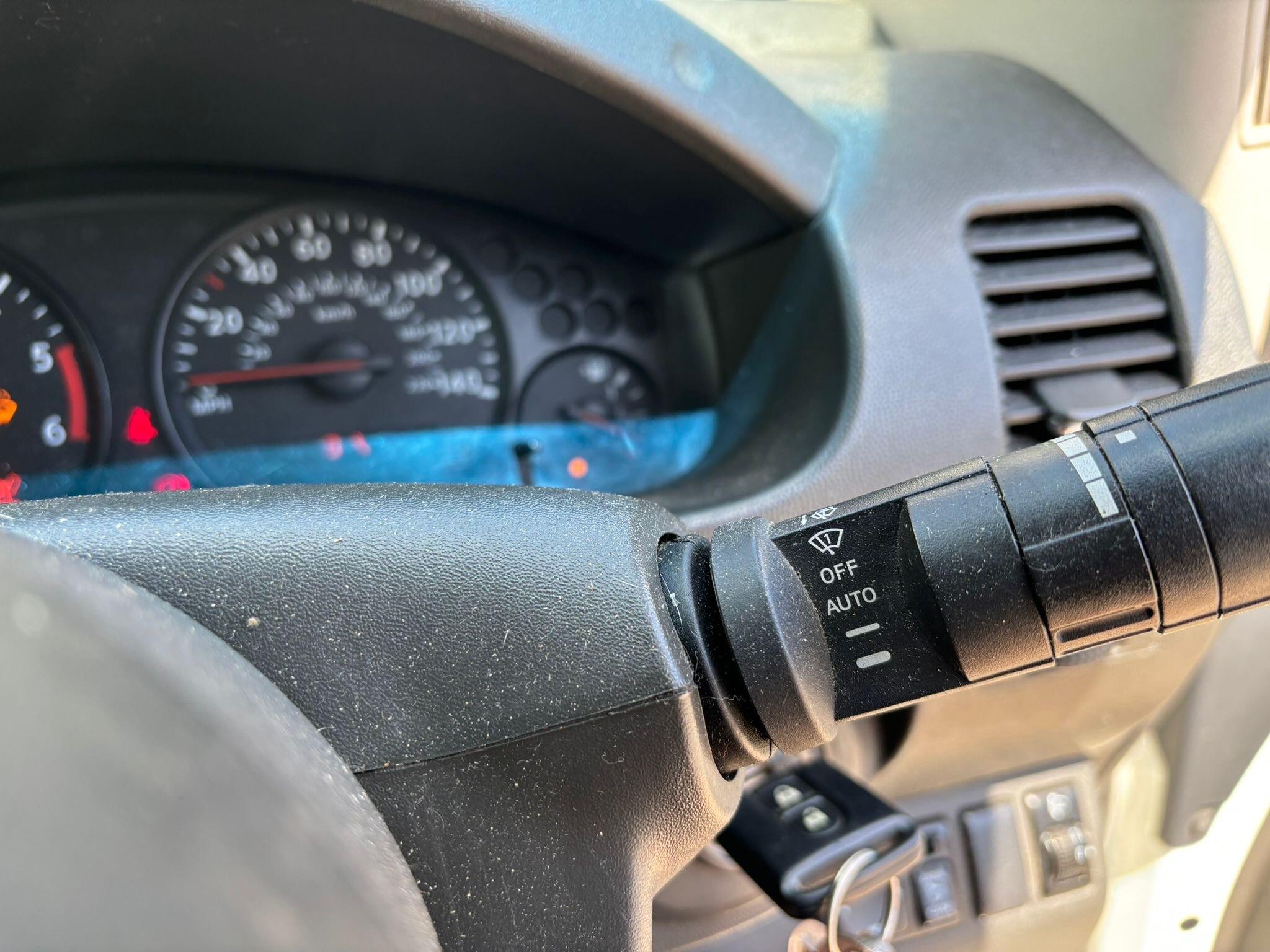 Nissan Navara view 6