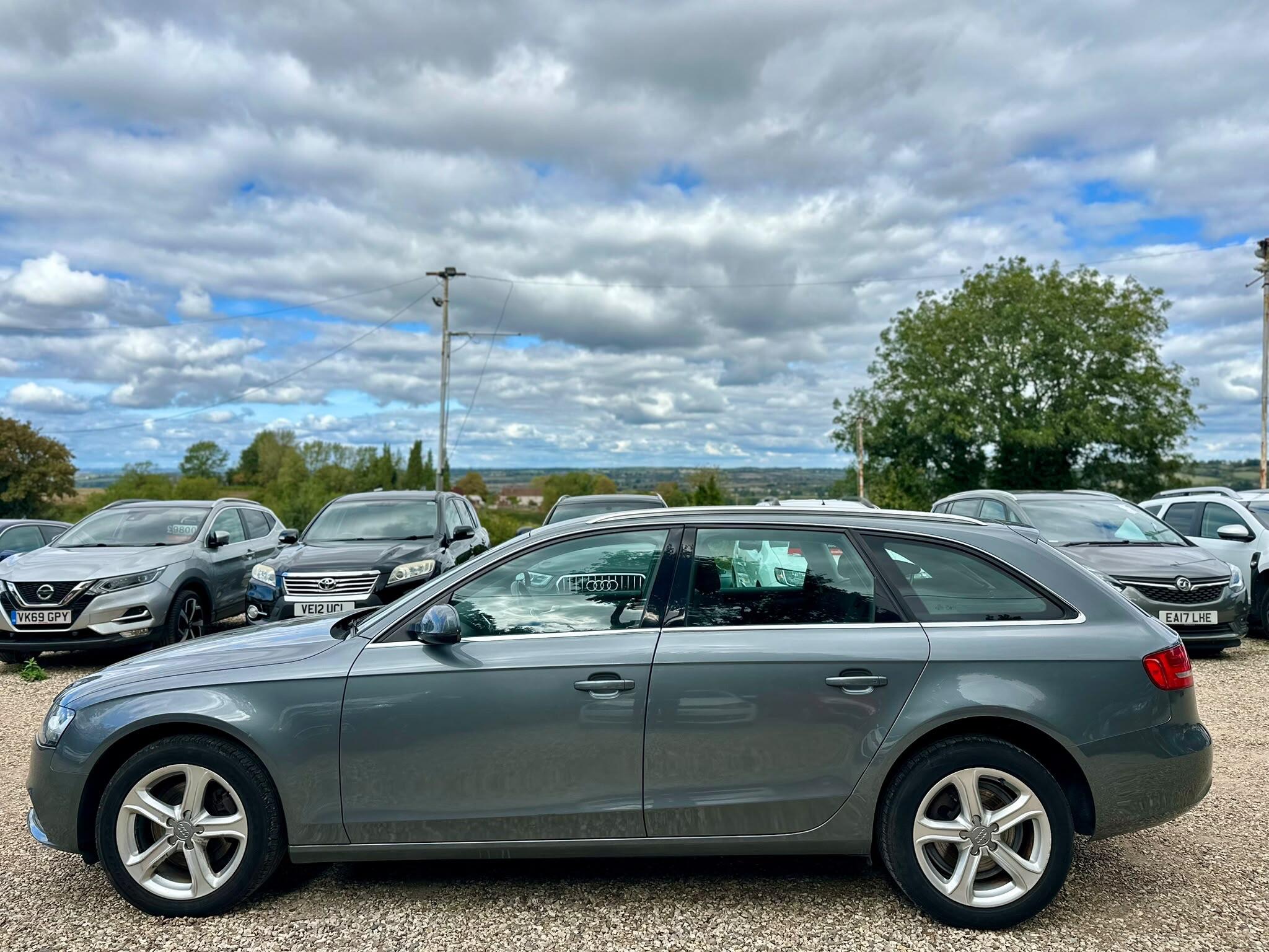 Audi A4 view 13