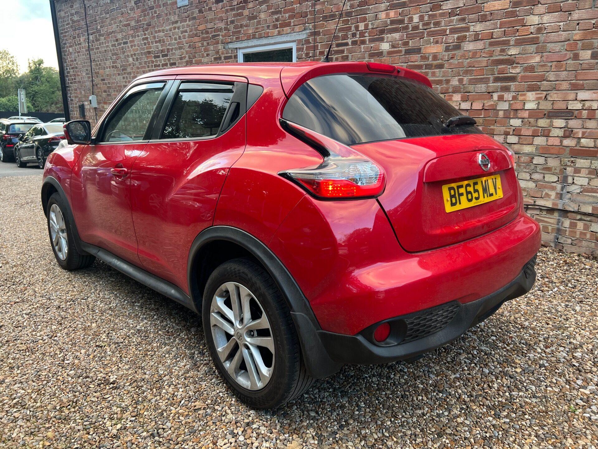 Nissan Juke view 2