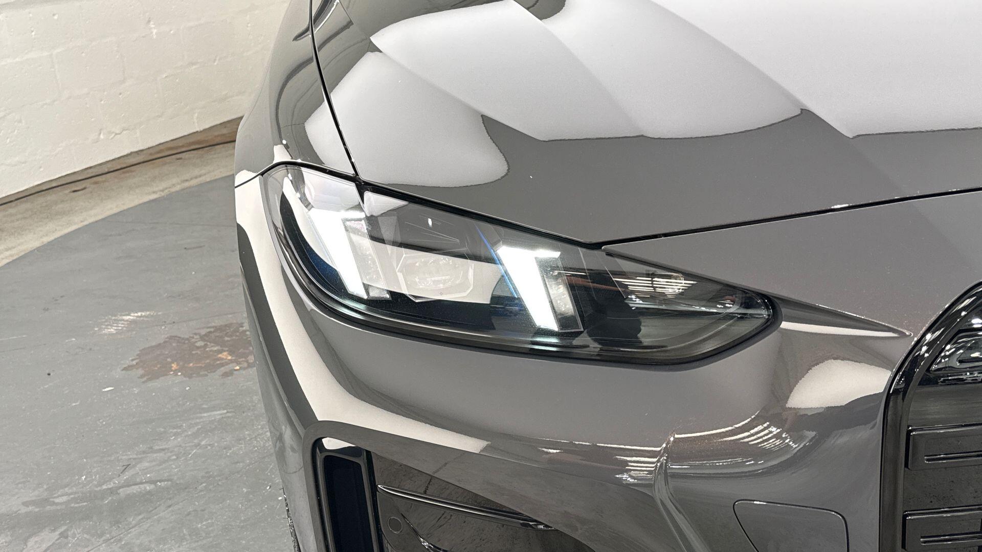 BMW I4 view 23