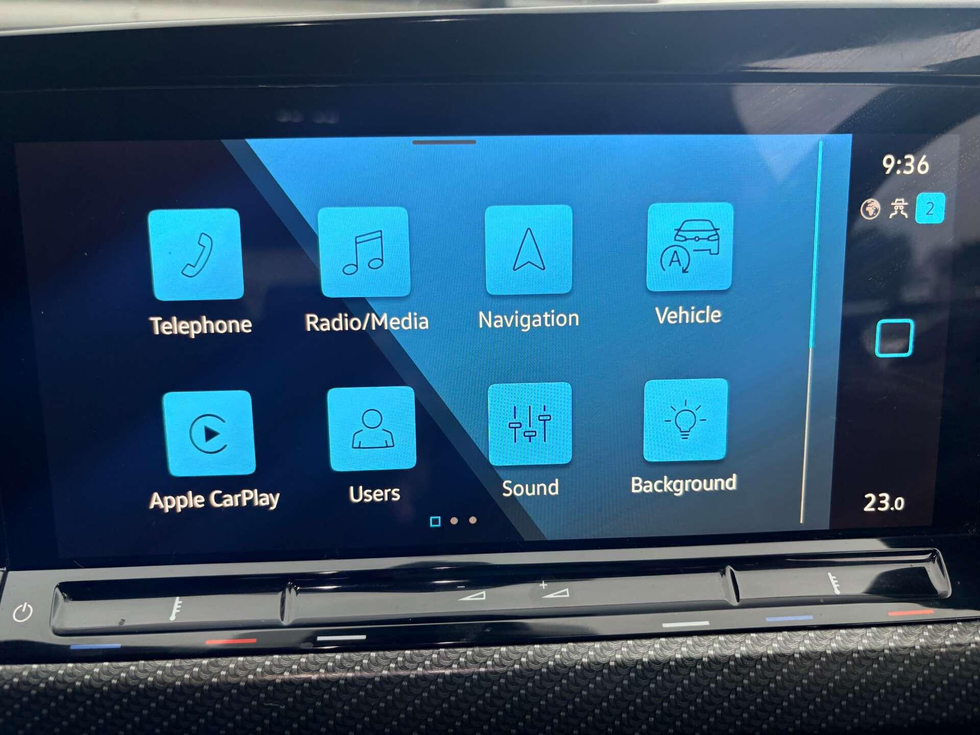 Volkswagen Golf view 17