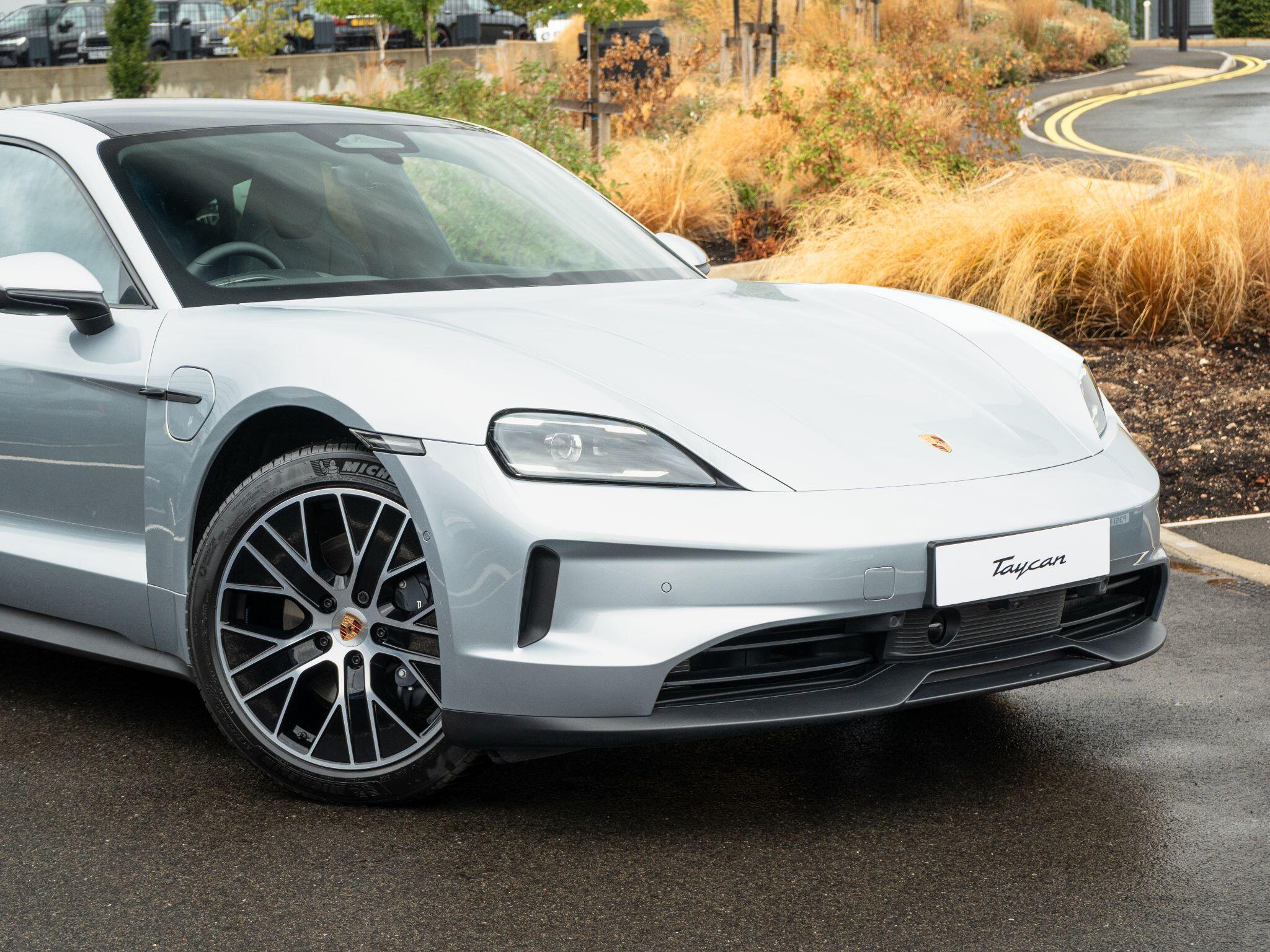 Porsche Taycan view 9
