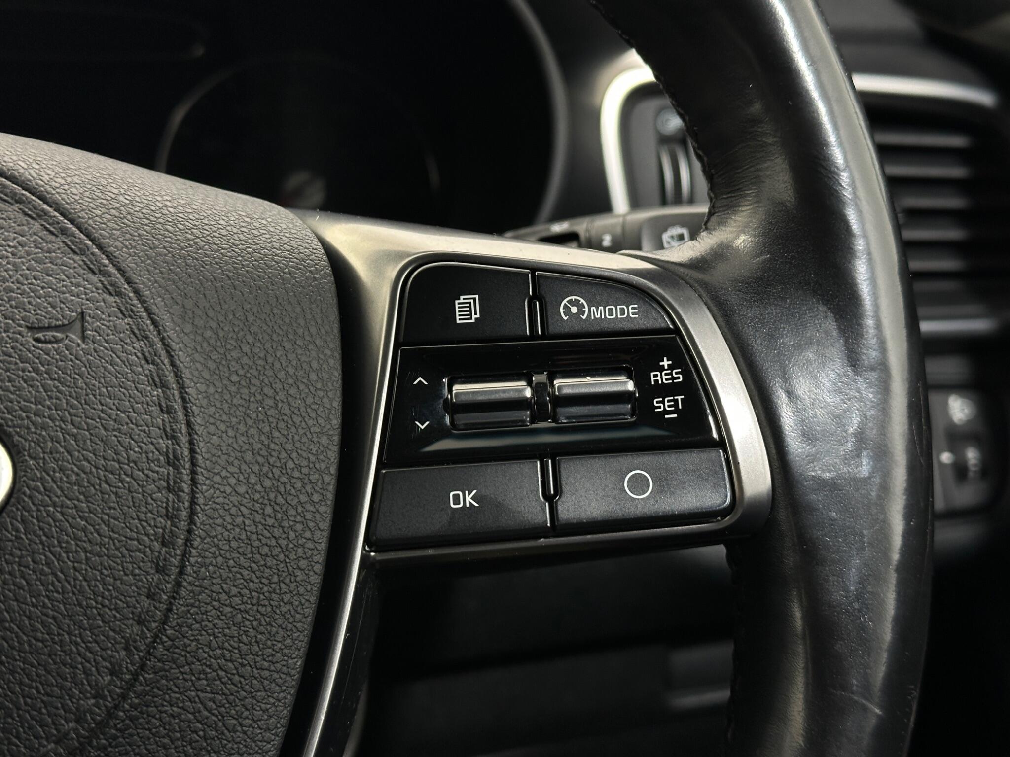 Kia Sorento view 16