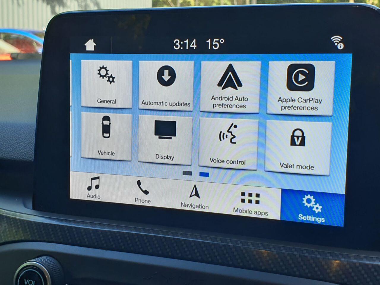 Ford Focus view 42