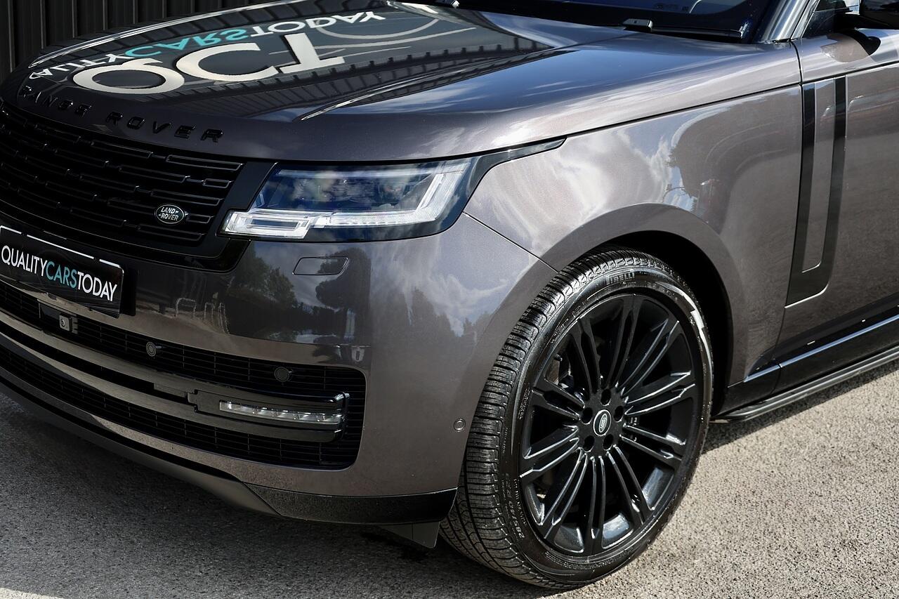 Land Rover Range Rover view 35