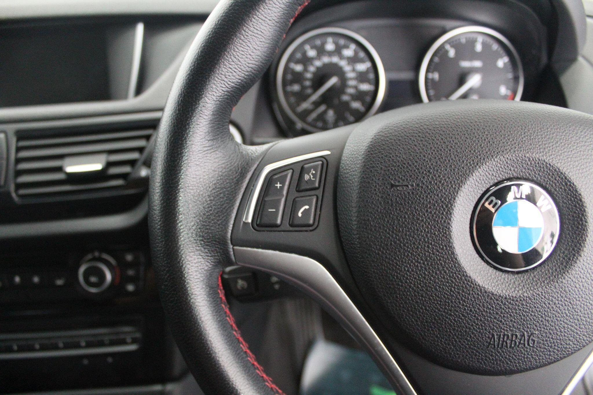 BMW X1 view 45