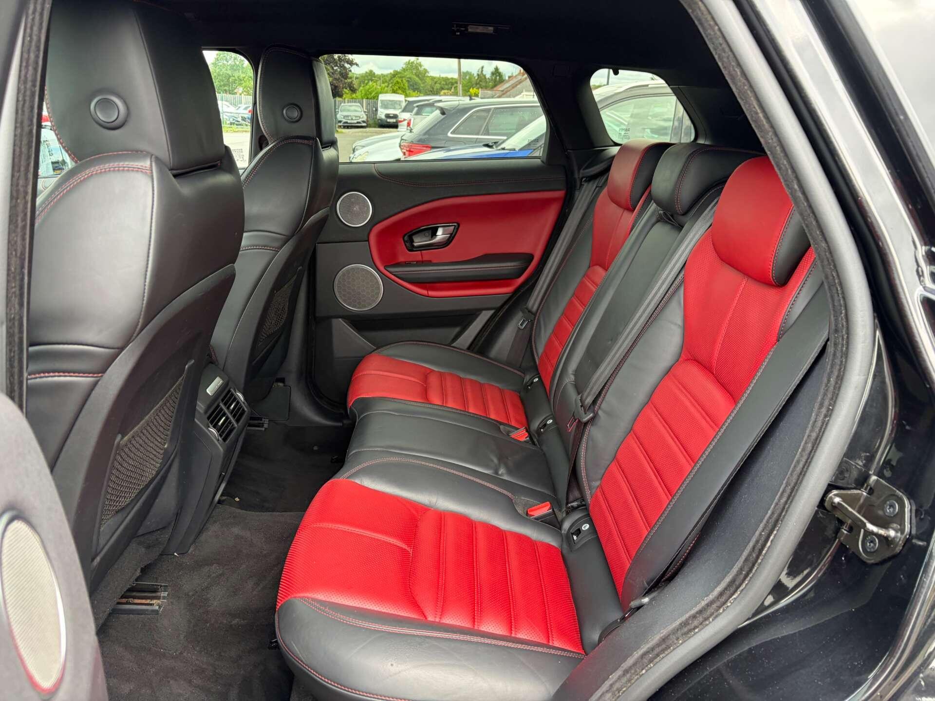 Land Rover Range Rover Evoque view 20