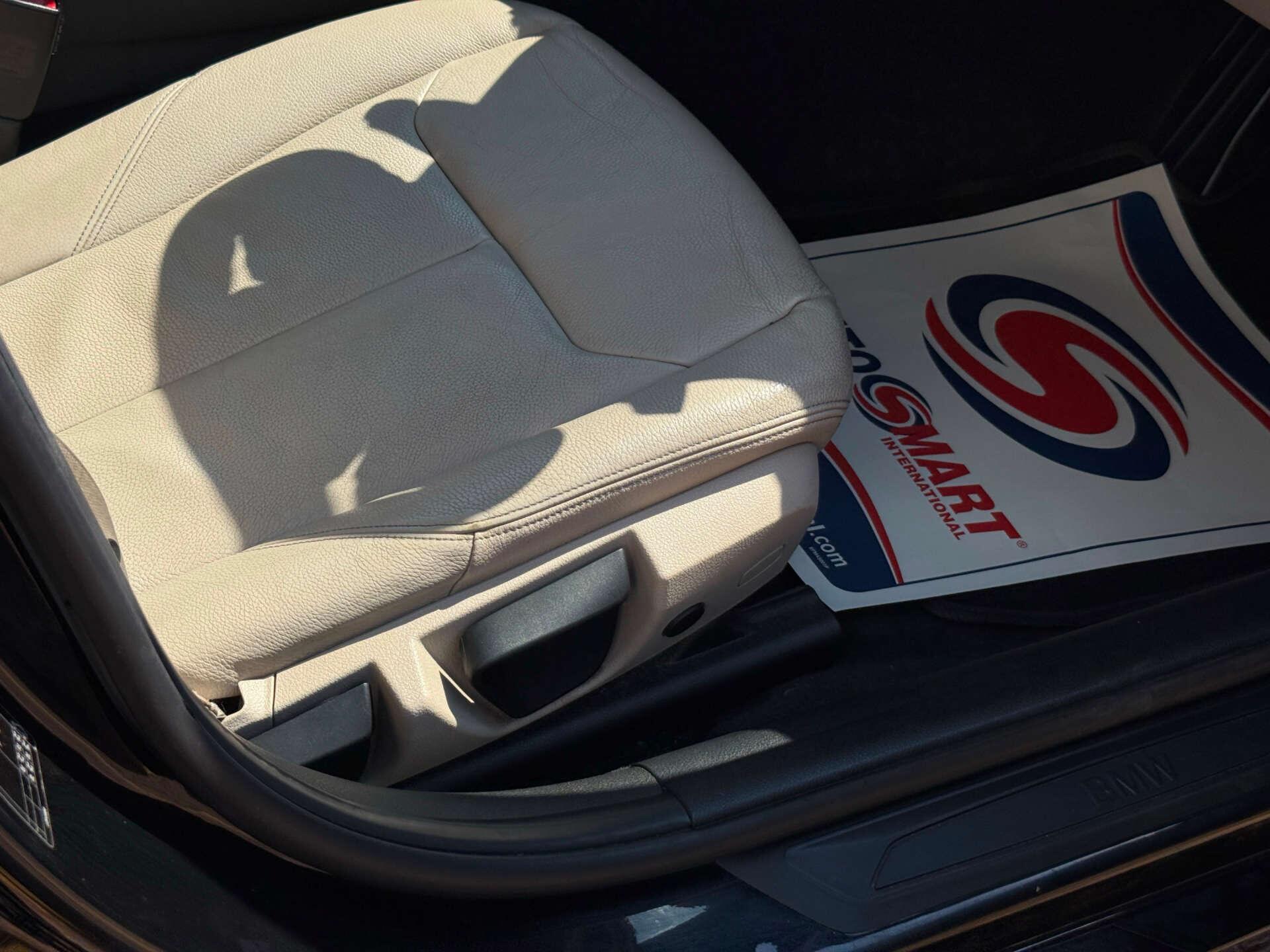 BMW 3 Series view 20