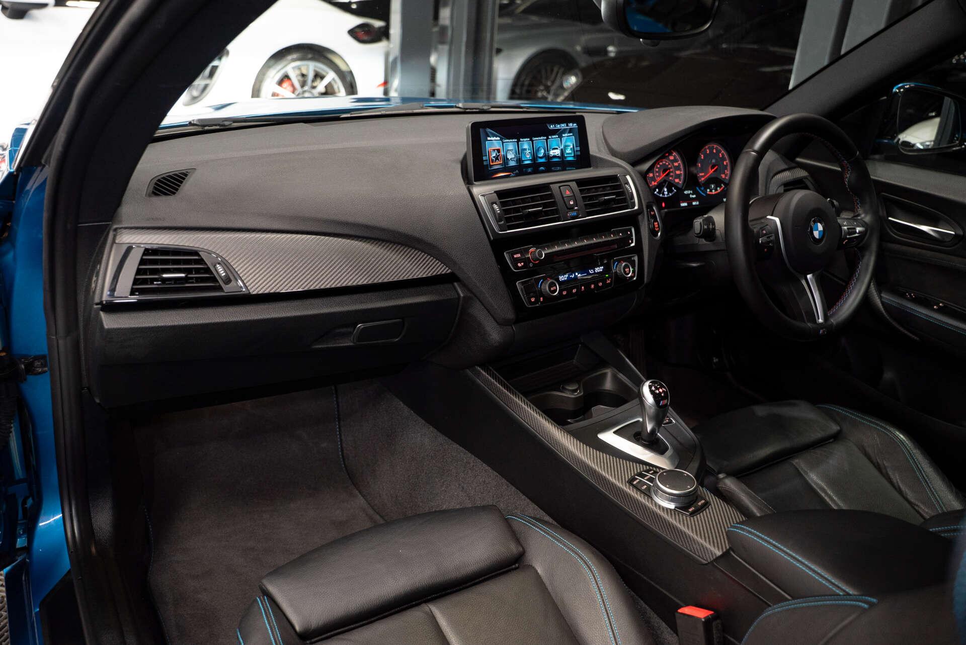 BMW M2 view 4