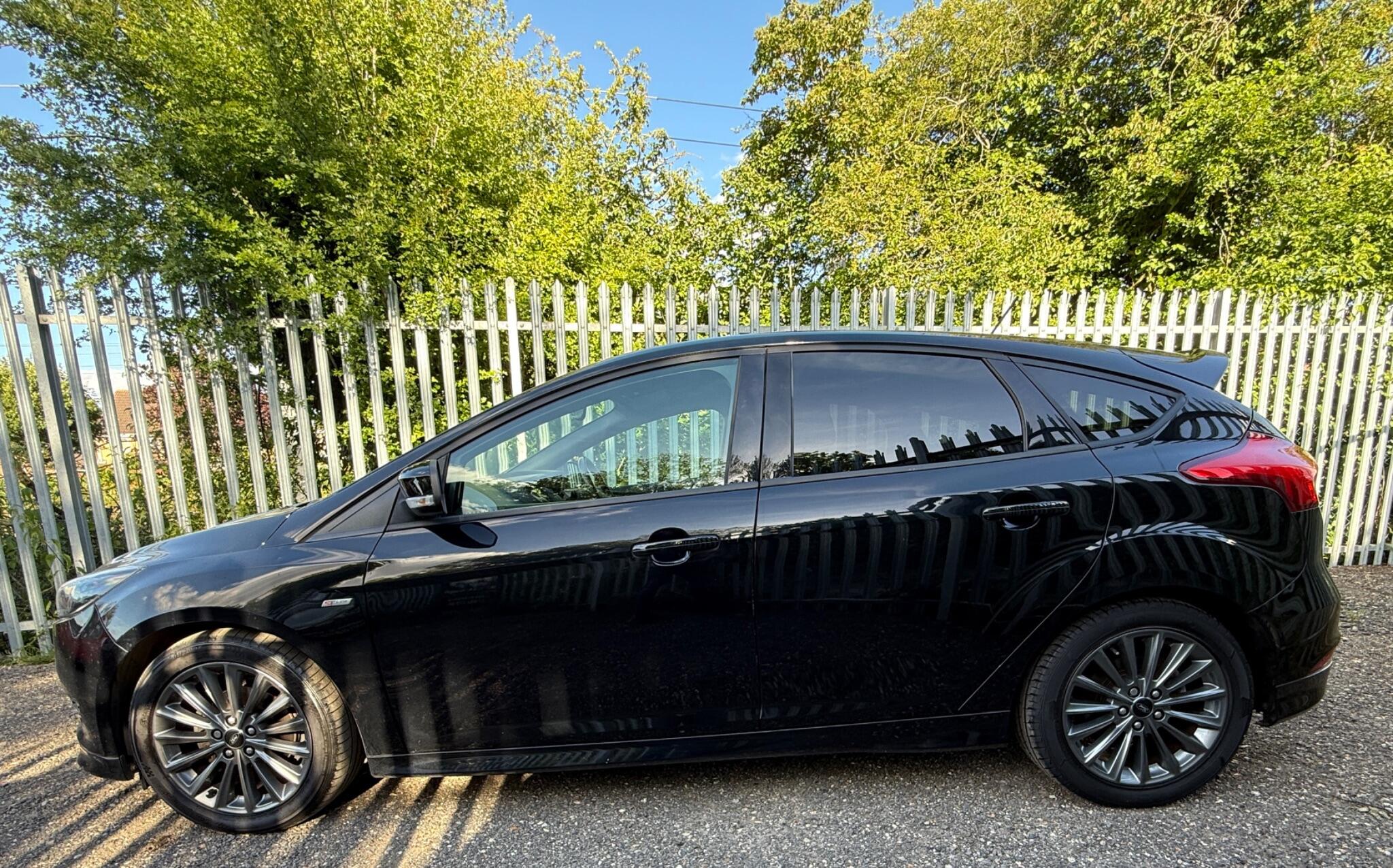 2018 Ford Focus image 9
