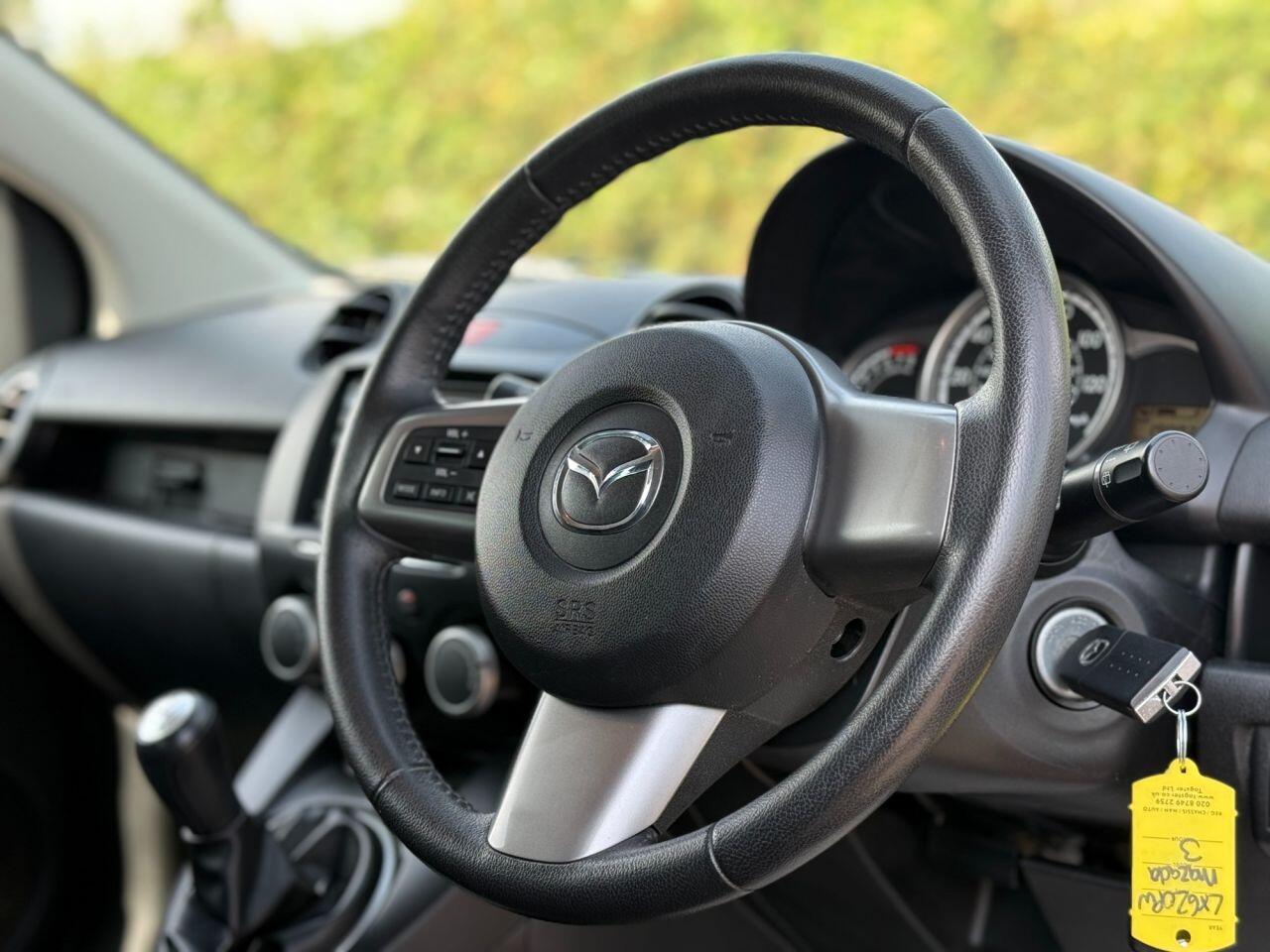 Mazda Mazda2 view 9