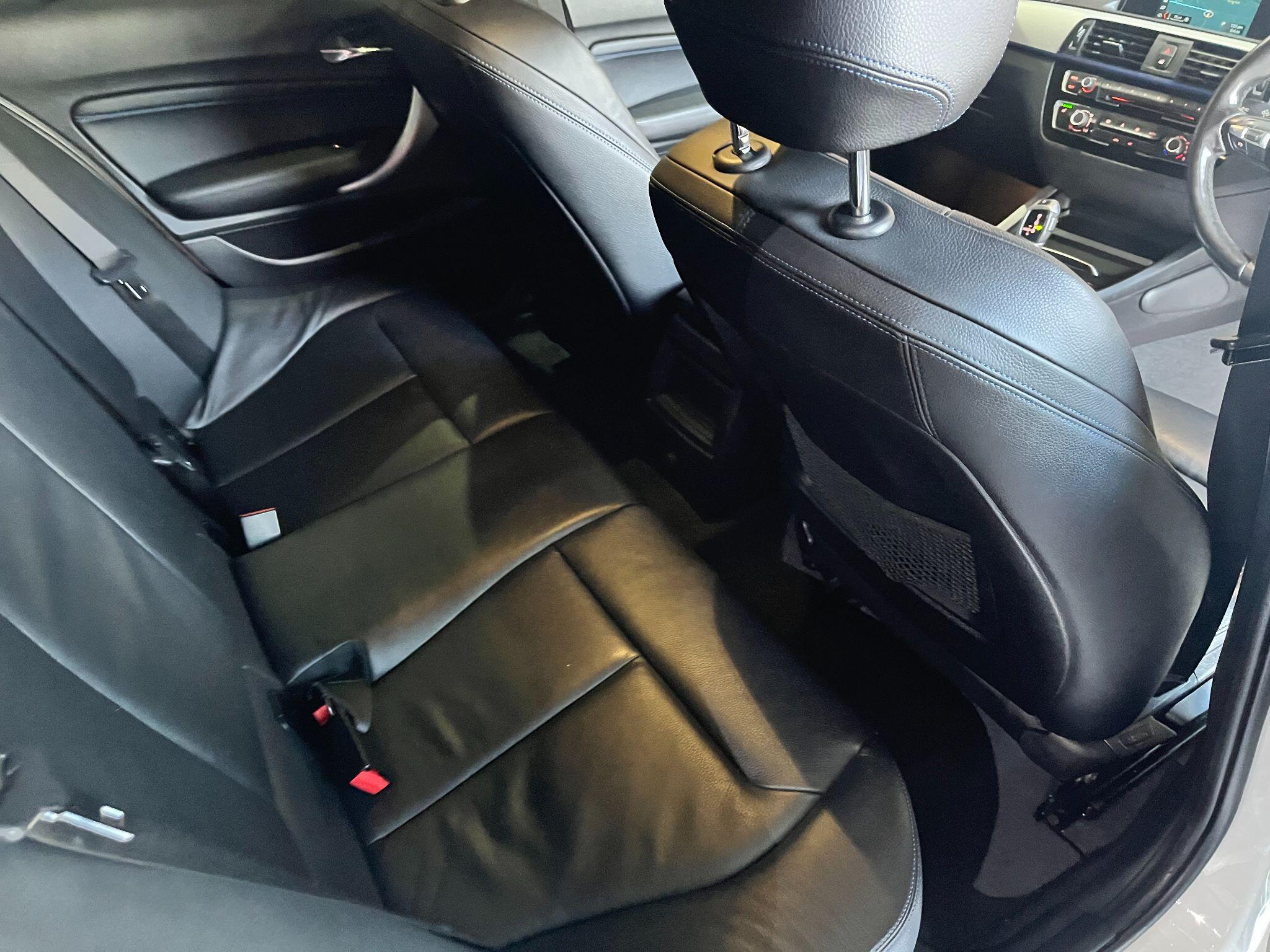 BMW 1 Series view 48