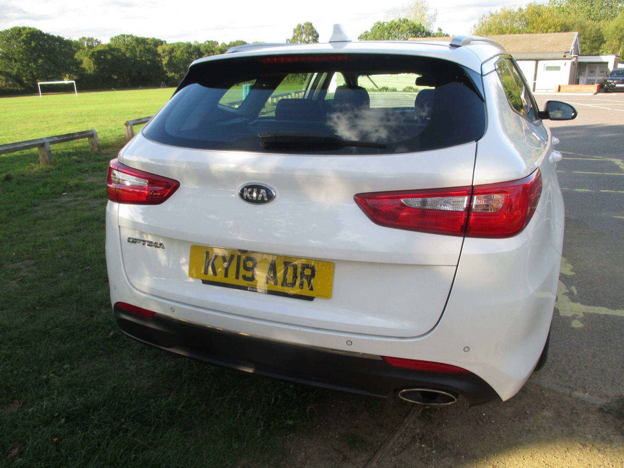 Kia Optima view 11