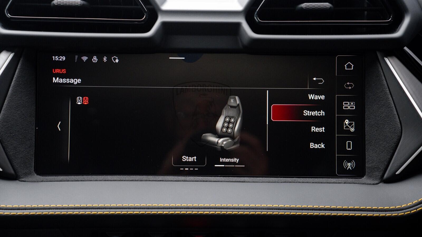 Lamborghini Urus view 20