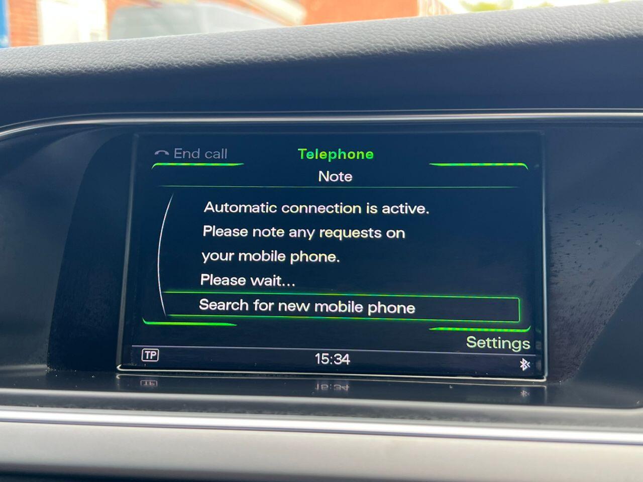 Audi A4 view 23