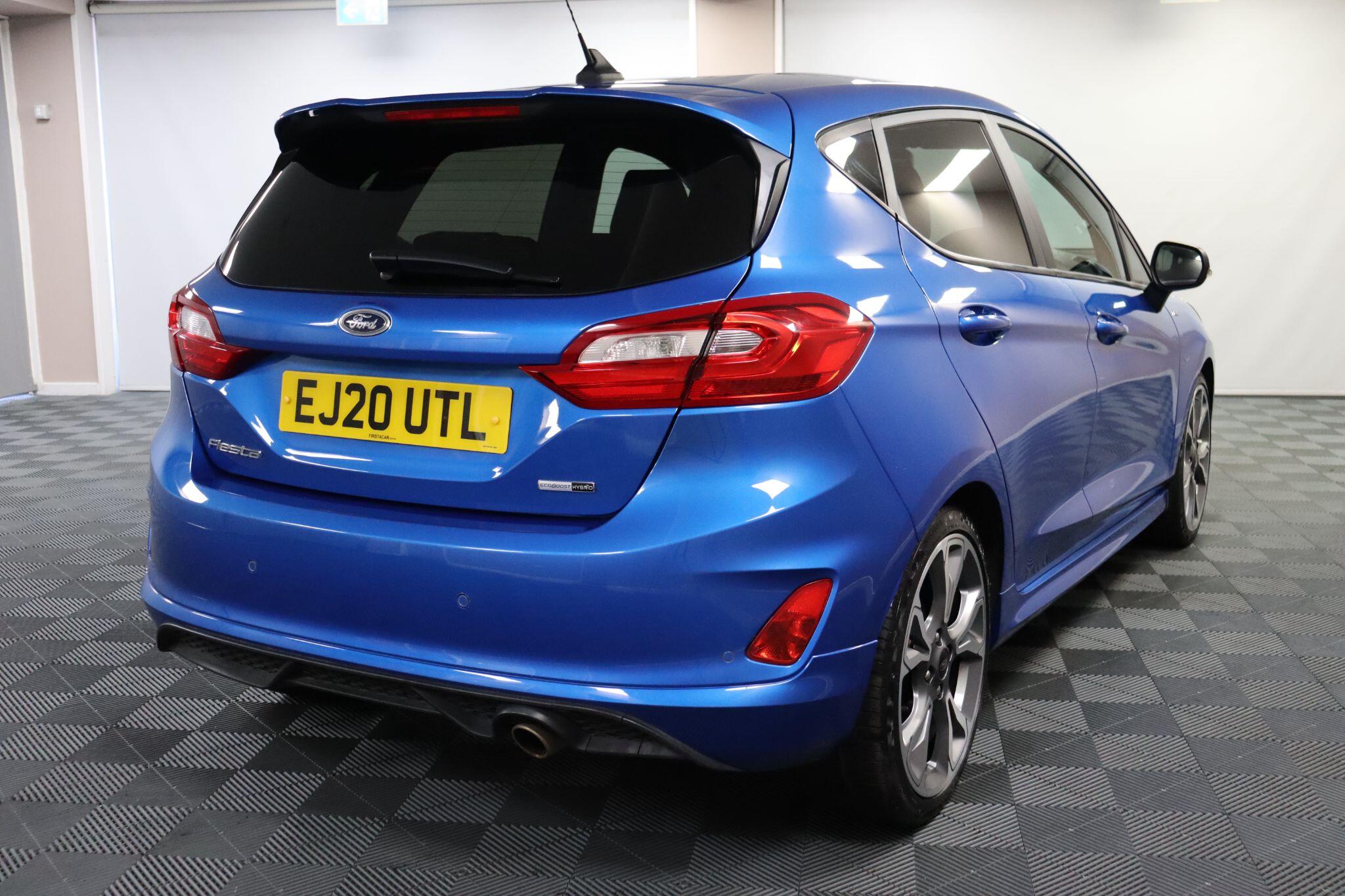Ford Fiesta view 11
