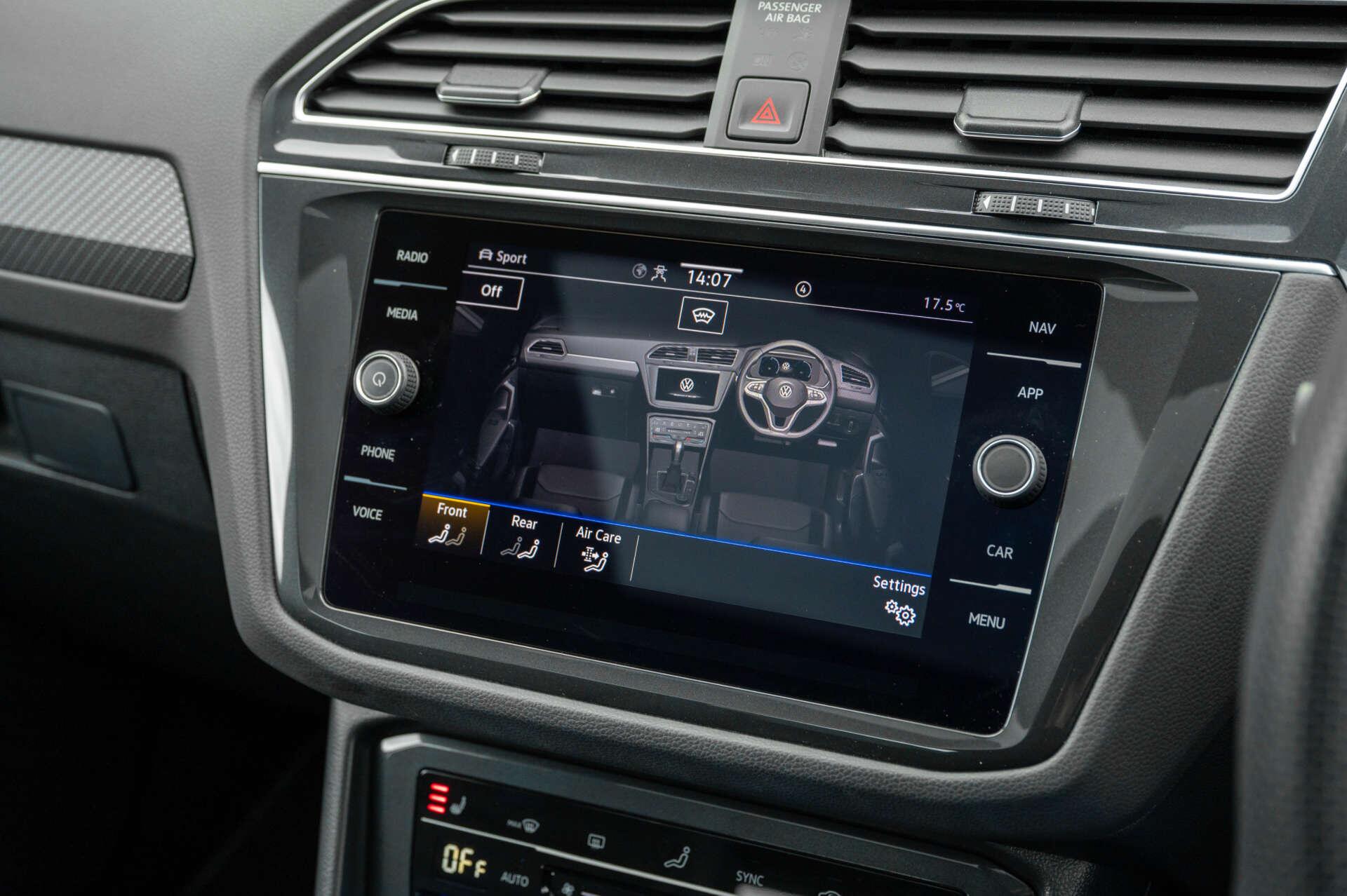 Volkswagen Tiguan view 32