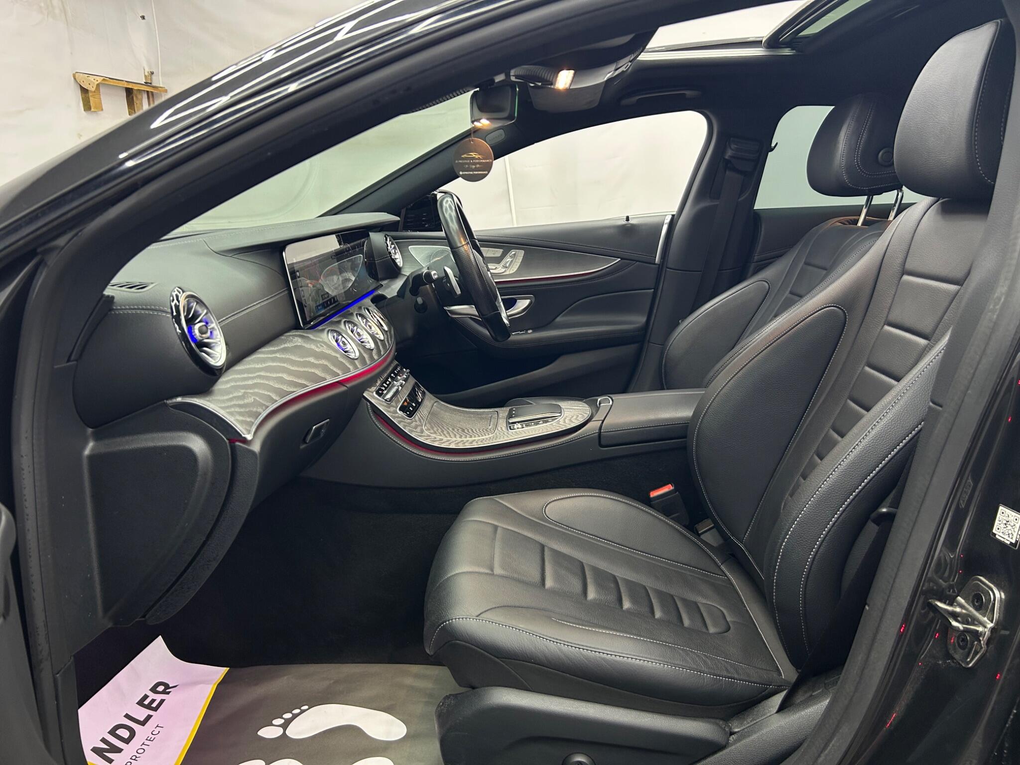 Mercedes-Benz CLS view 51