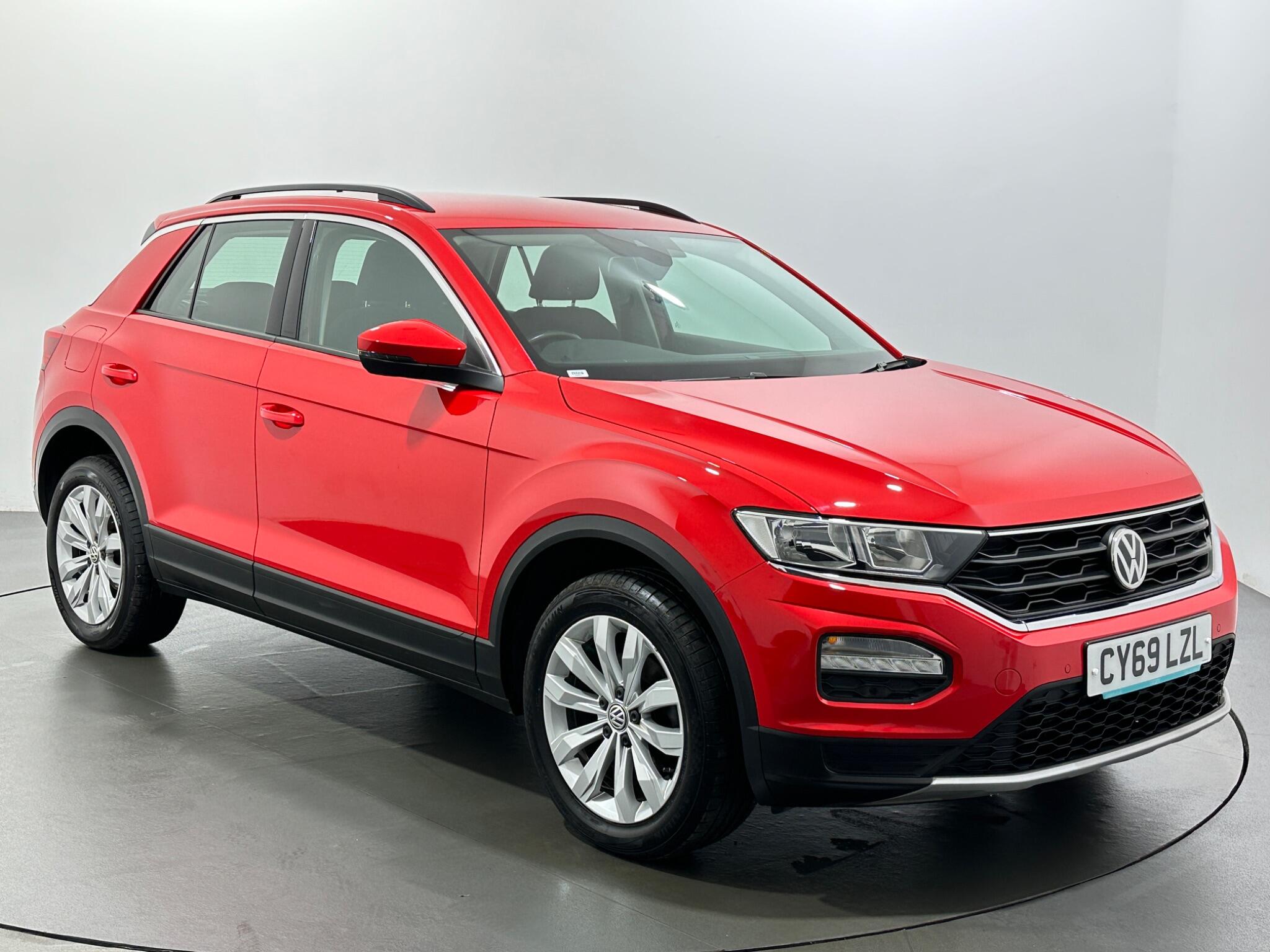 Volkswagen T-Roc main image