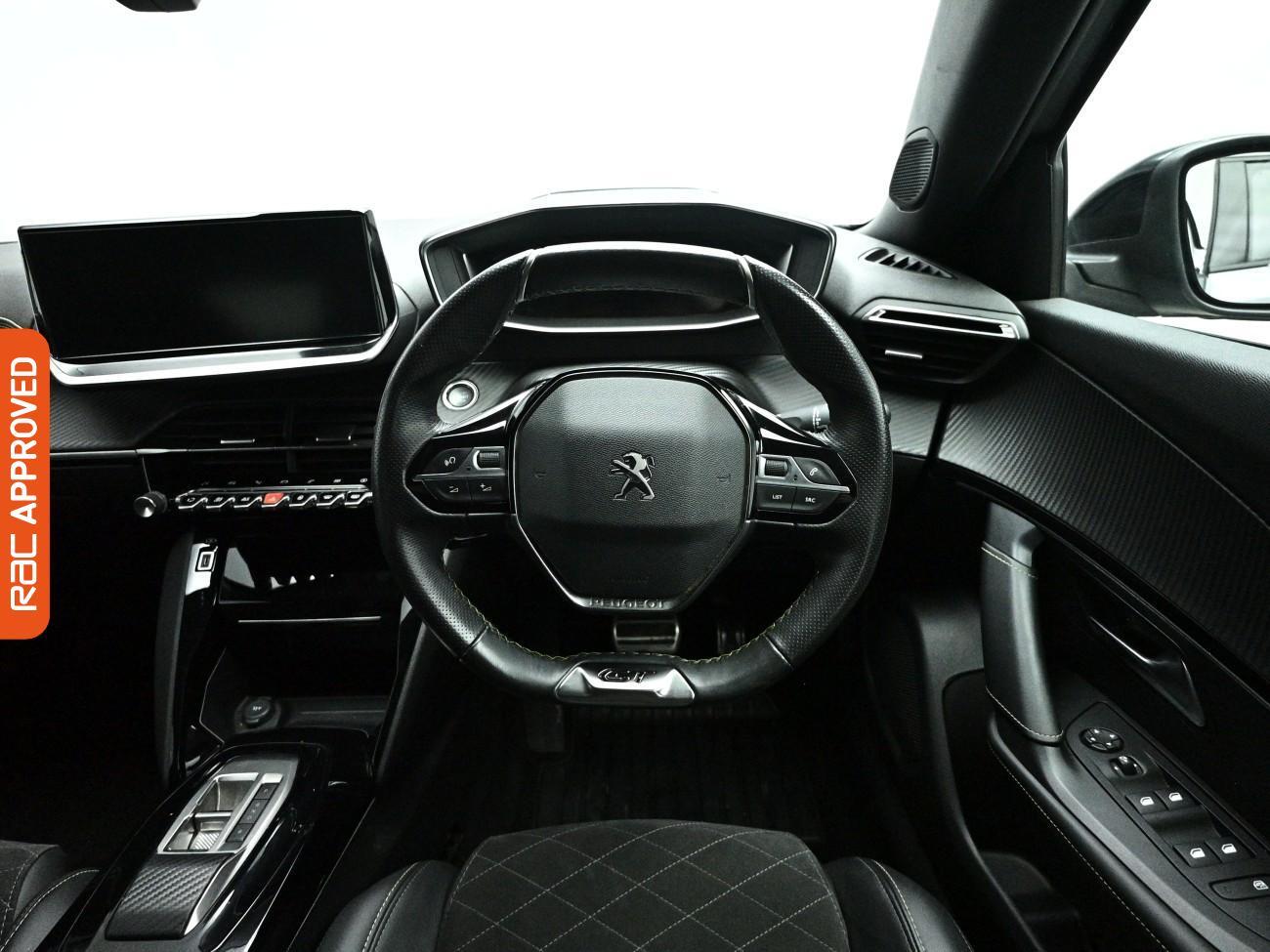 Peugeot e-2008 view 10