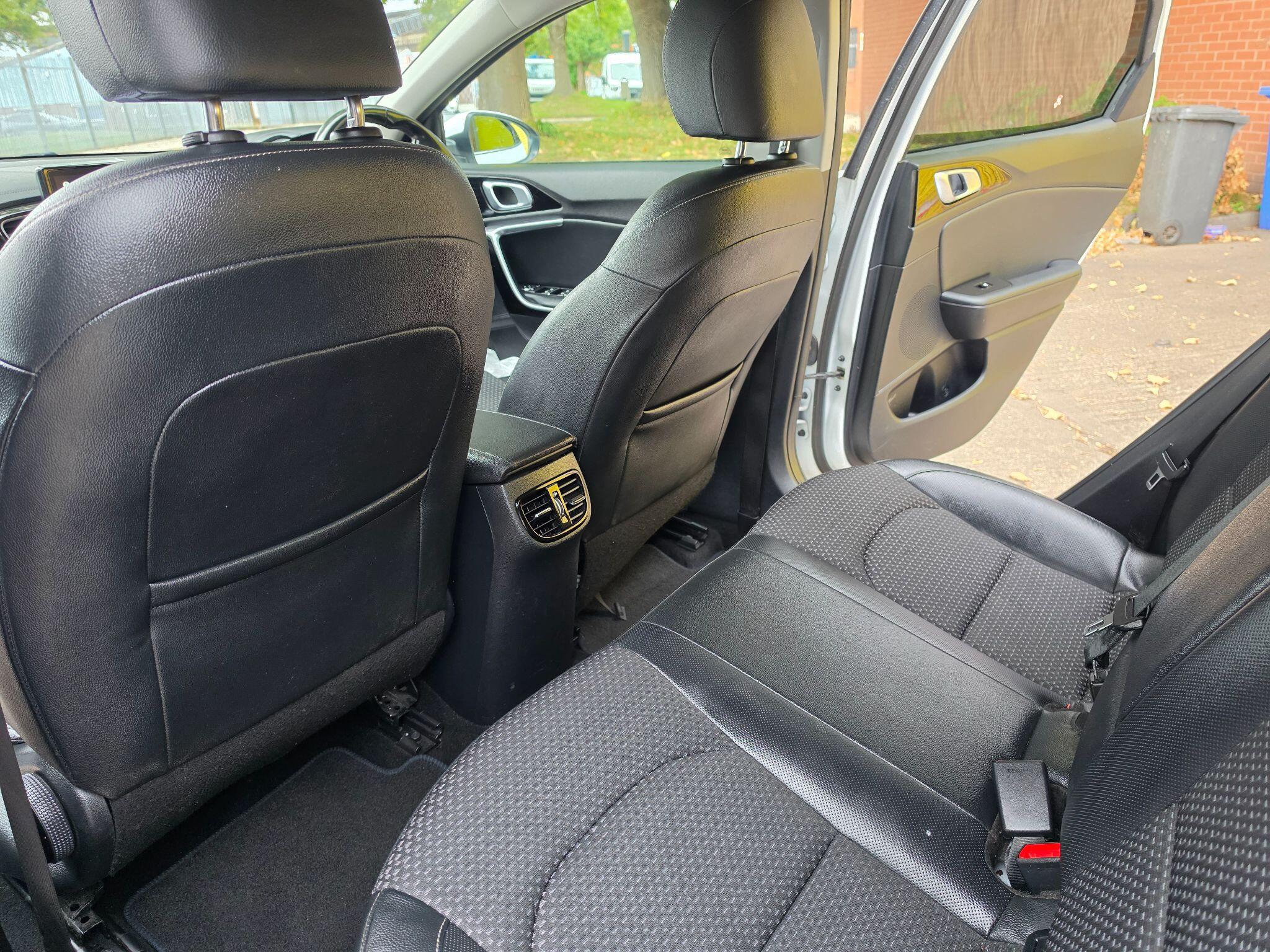 Kia Xceed view 14