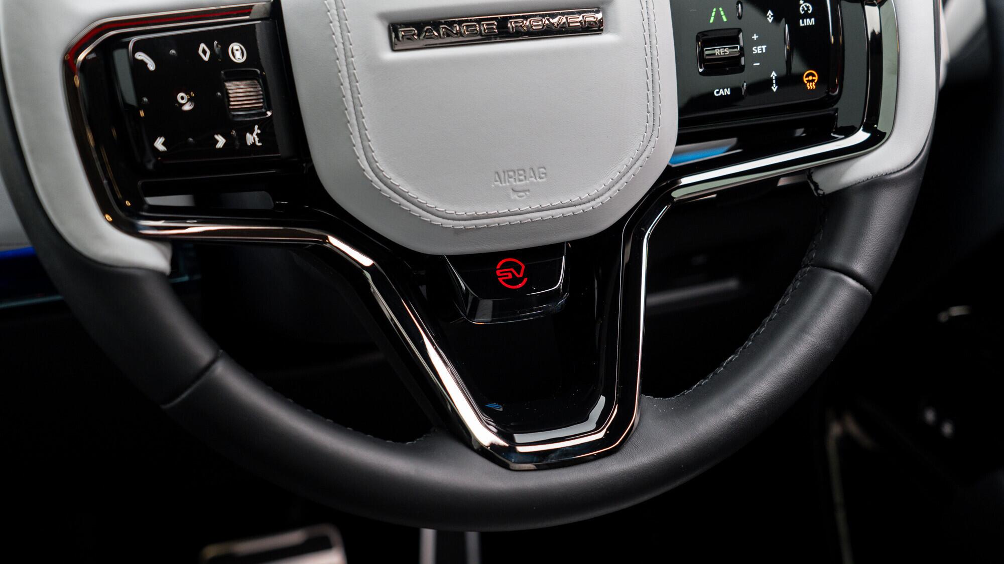 Land Rover Range Rover Sport view 26