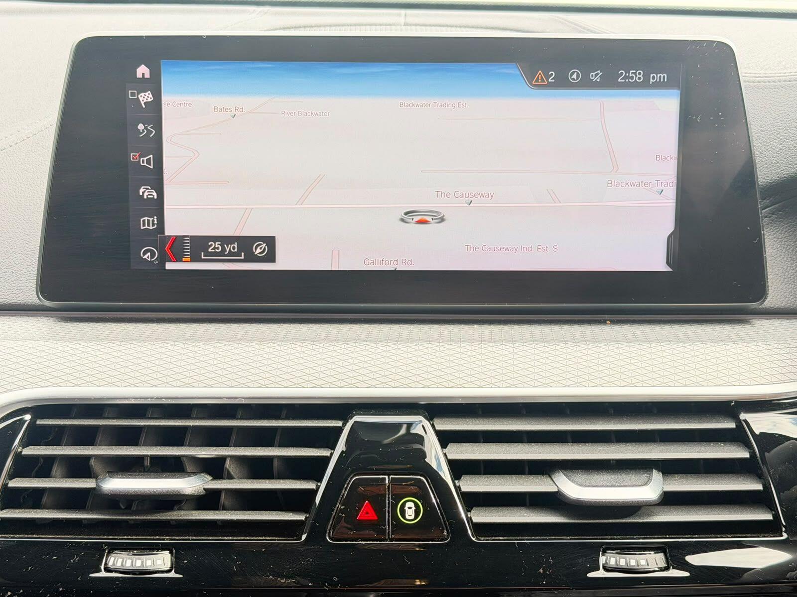 BMW 5 Series view 28