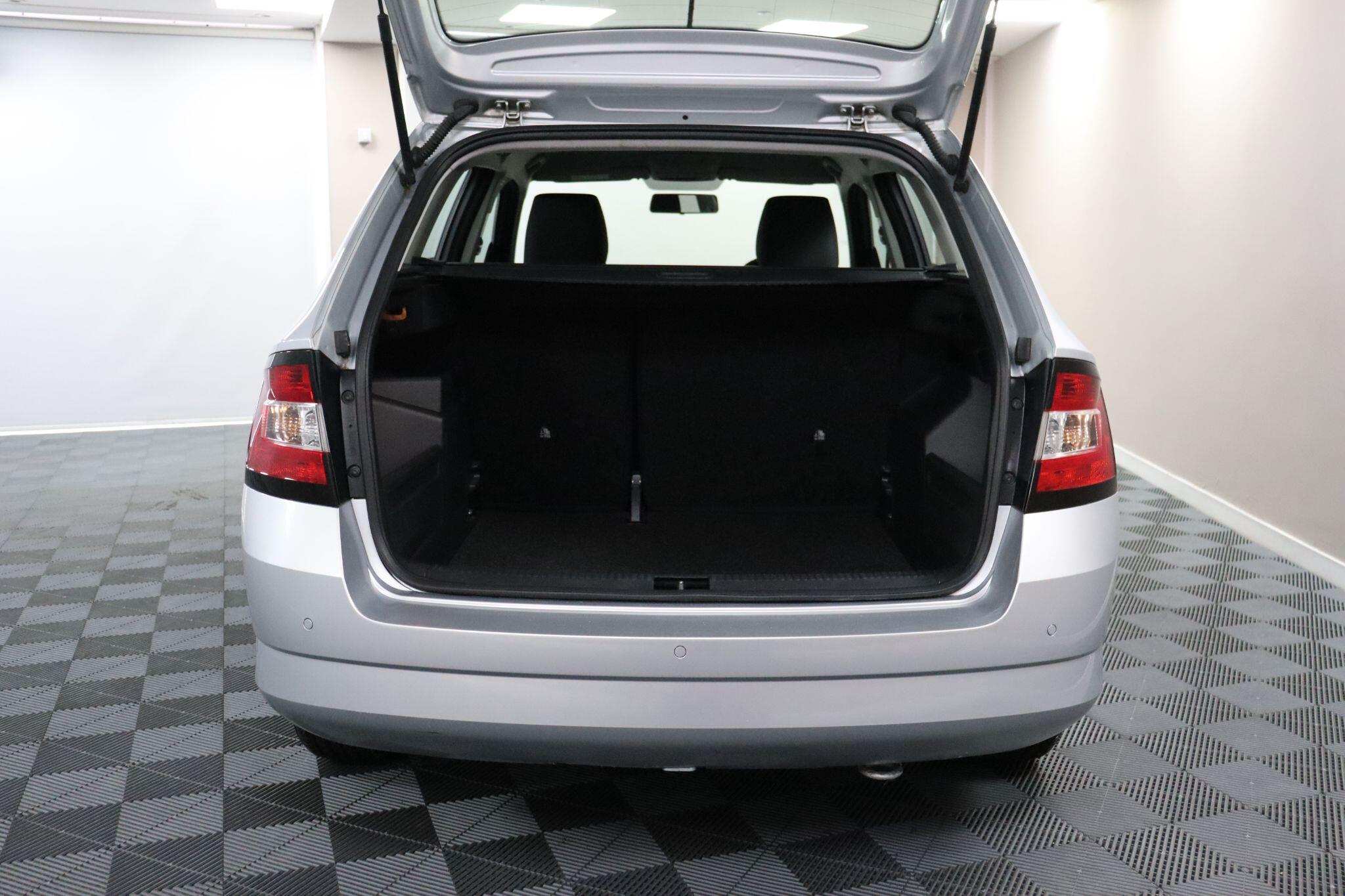 Skoda Fabia view 14