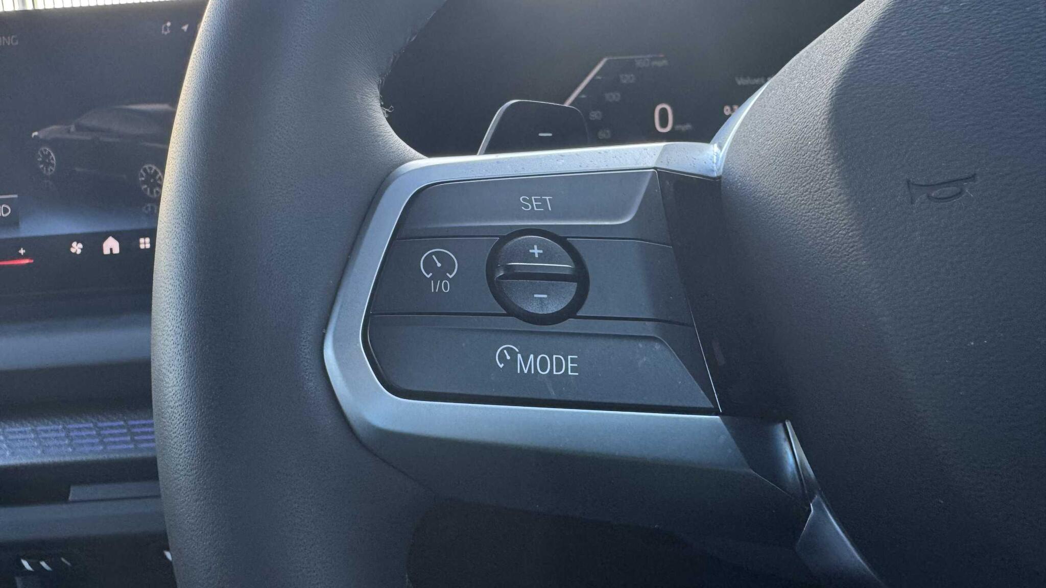 BMW 2 Series view 17