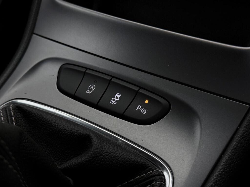Vauxhall Astra view 16