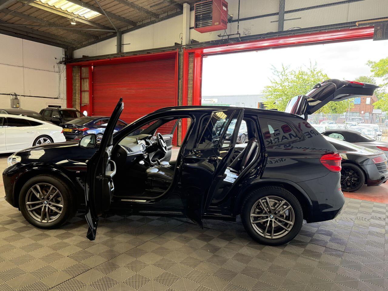 BMW X3 view 13