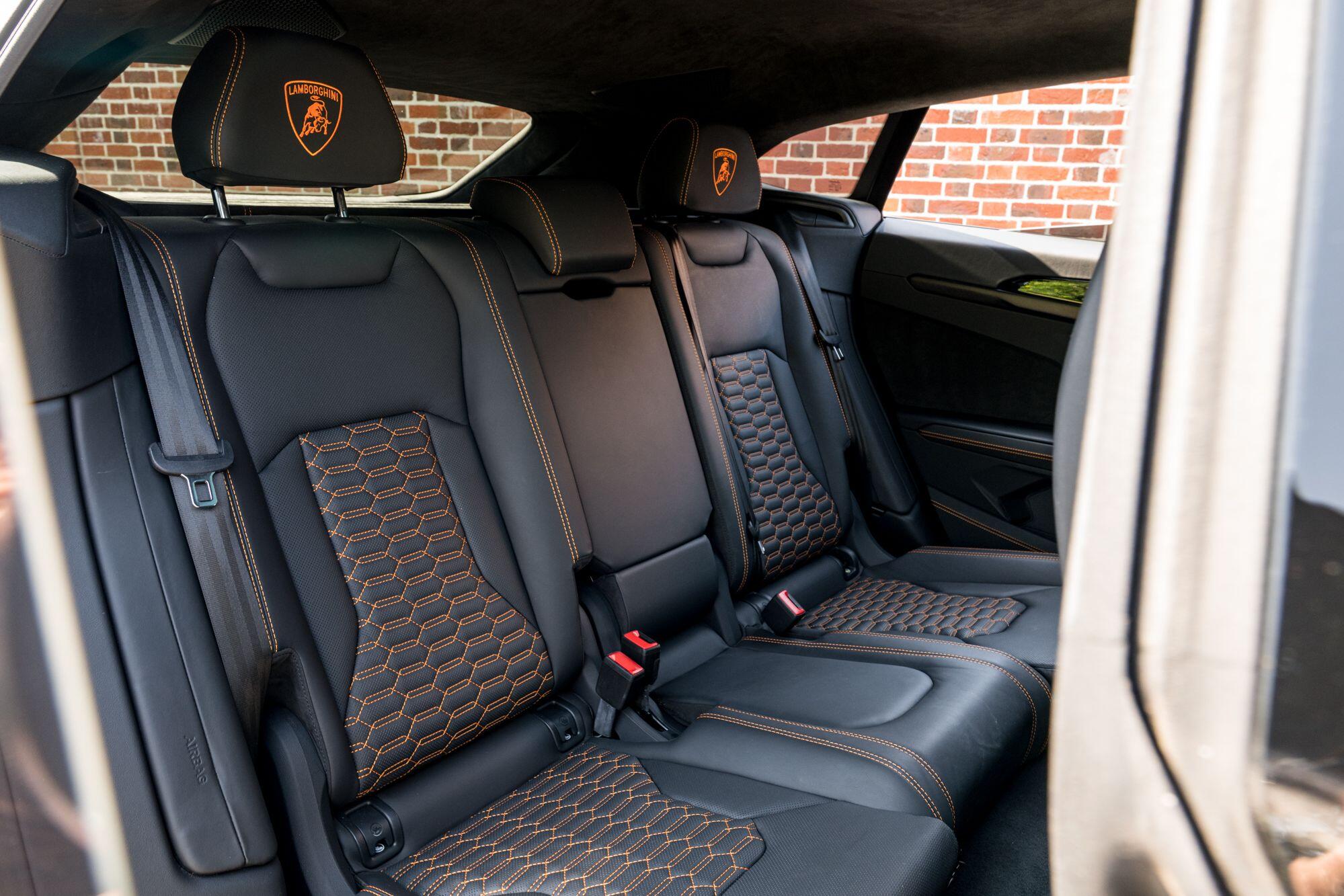 Lamborghini Urus view 40
