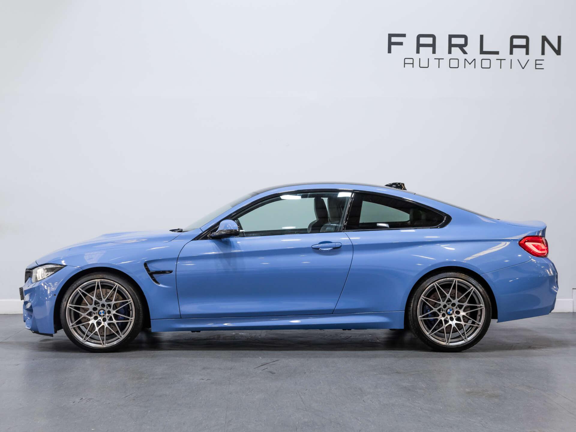 BMW M4 view 22
