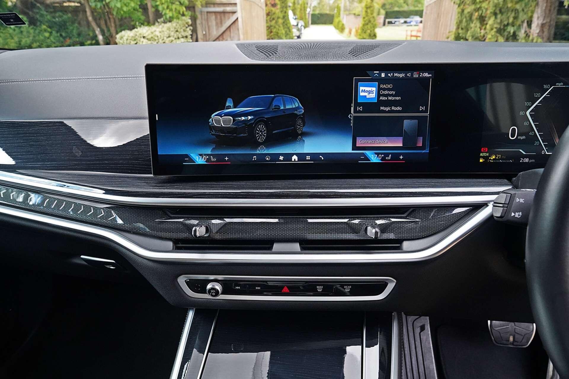 BMW X5 view 22