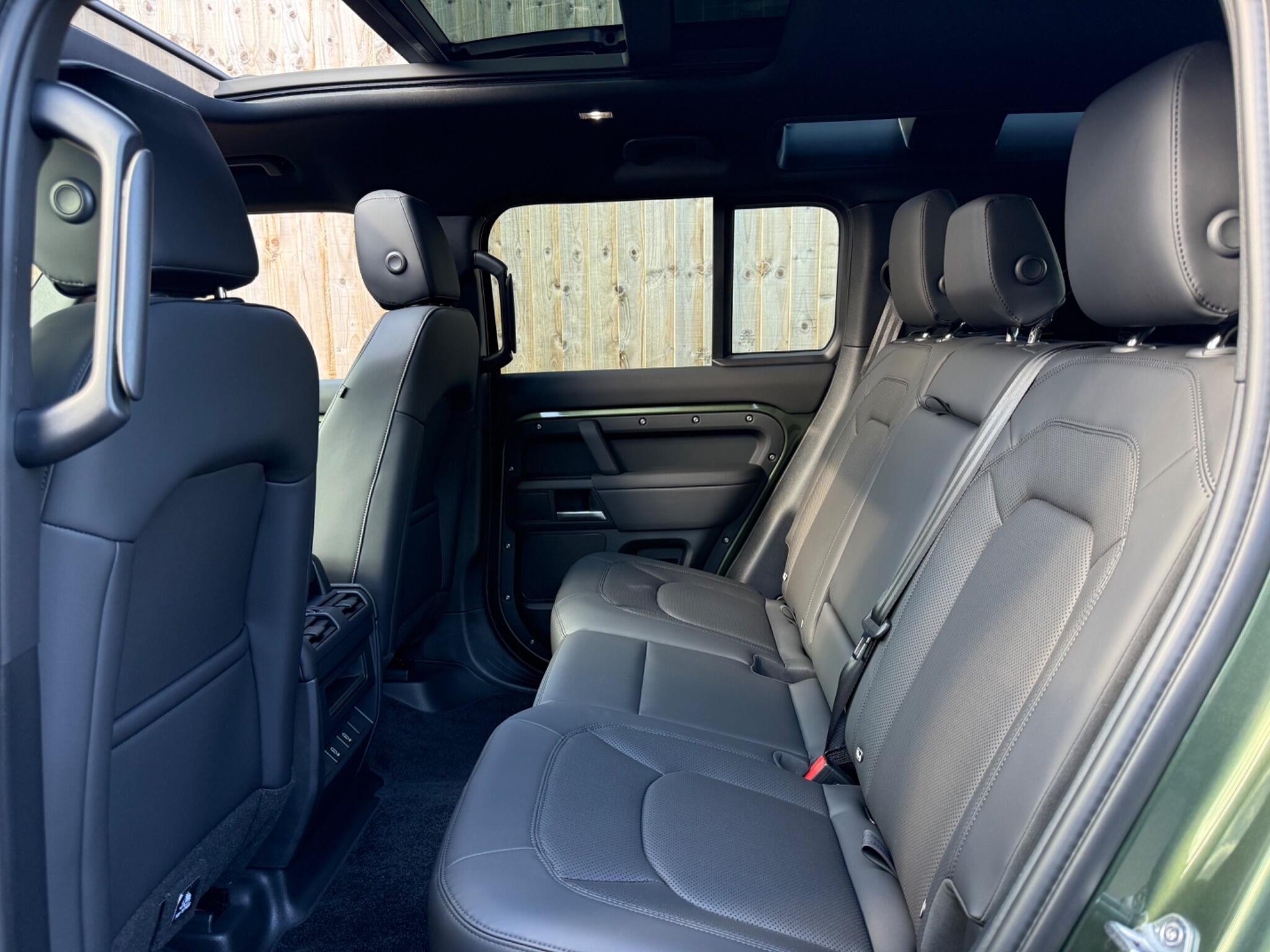 Land Rover Defender view 12