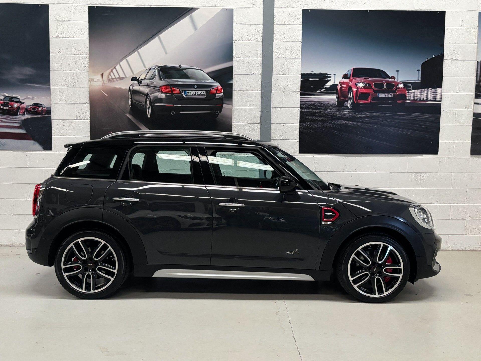 Mini Countryman view 9