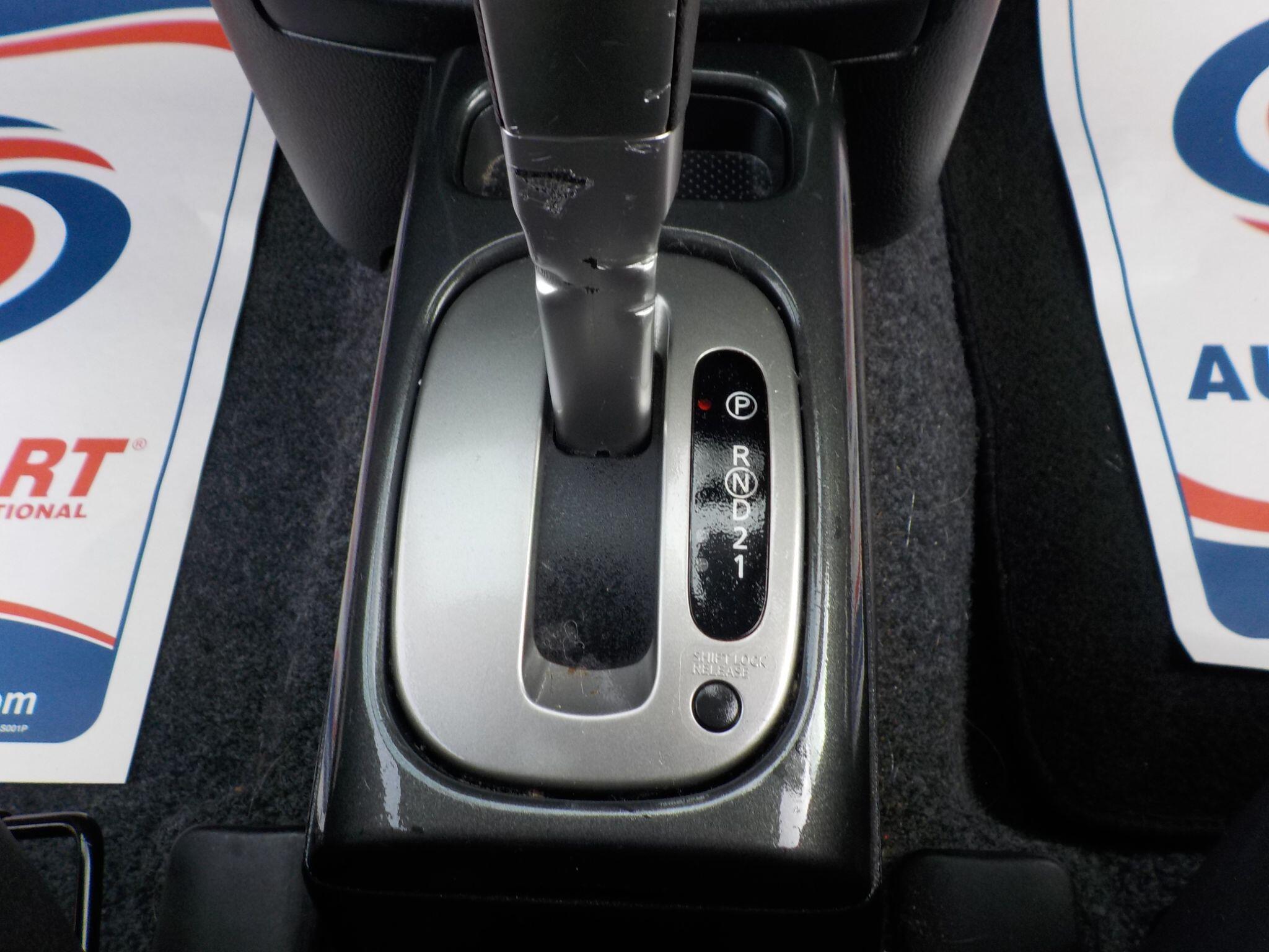 Nissan Note 1.6 16v SVE 5dr