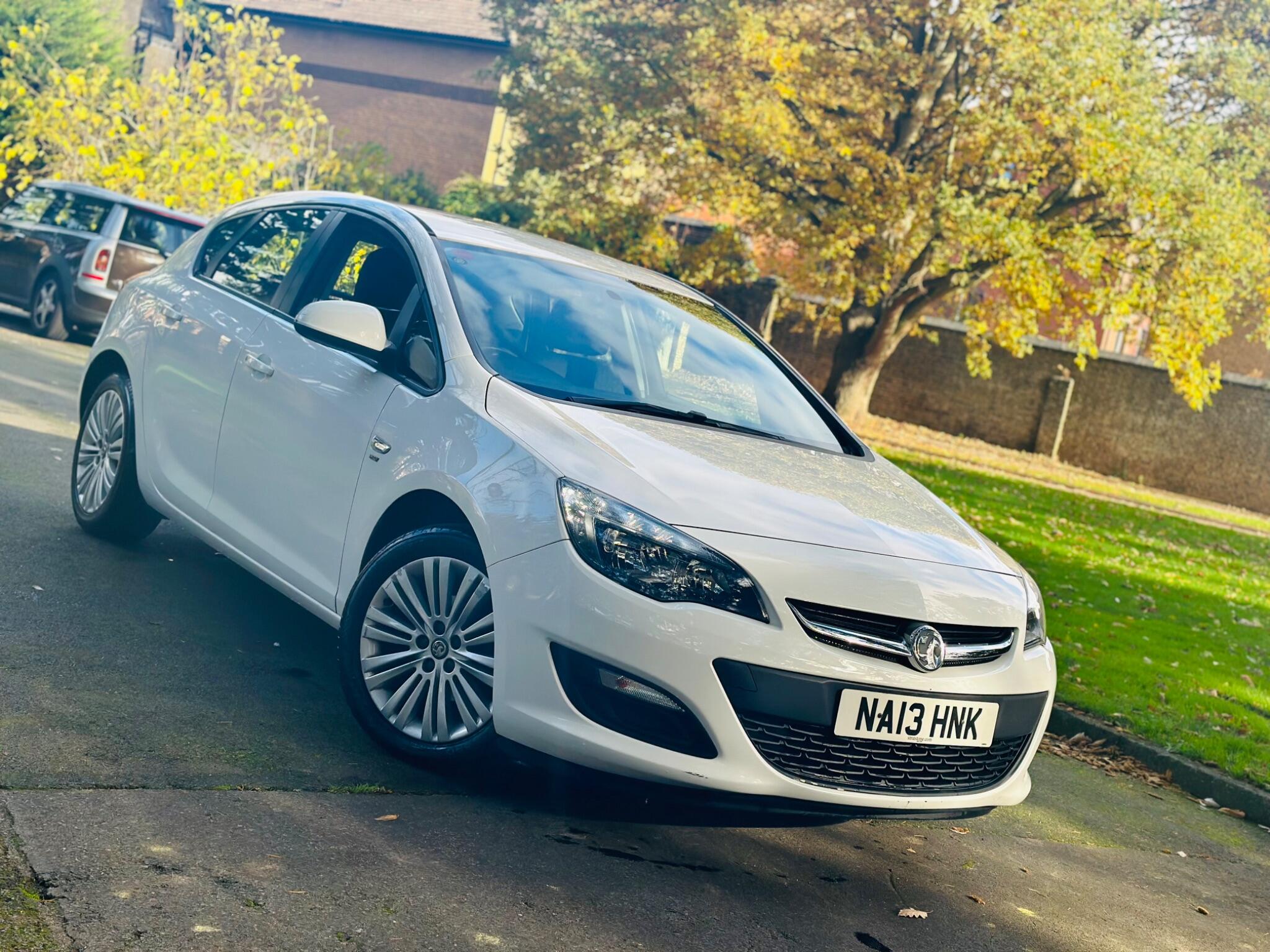 Vauxhall Astra view 24