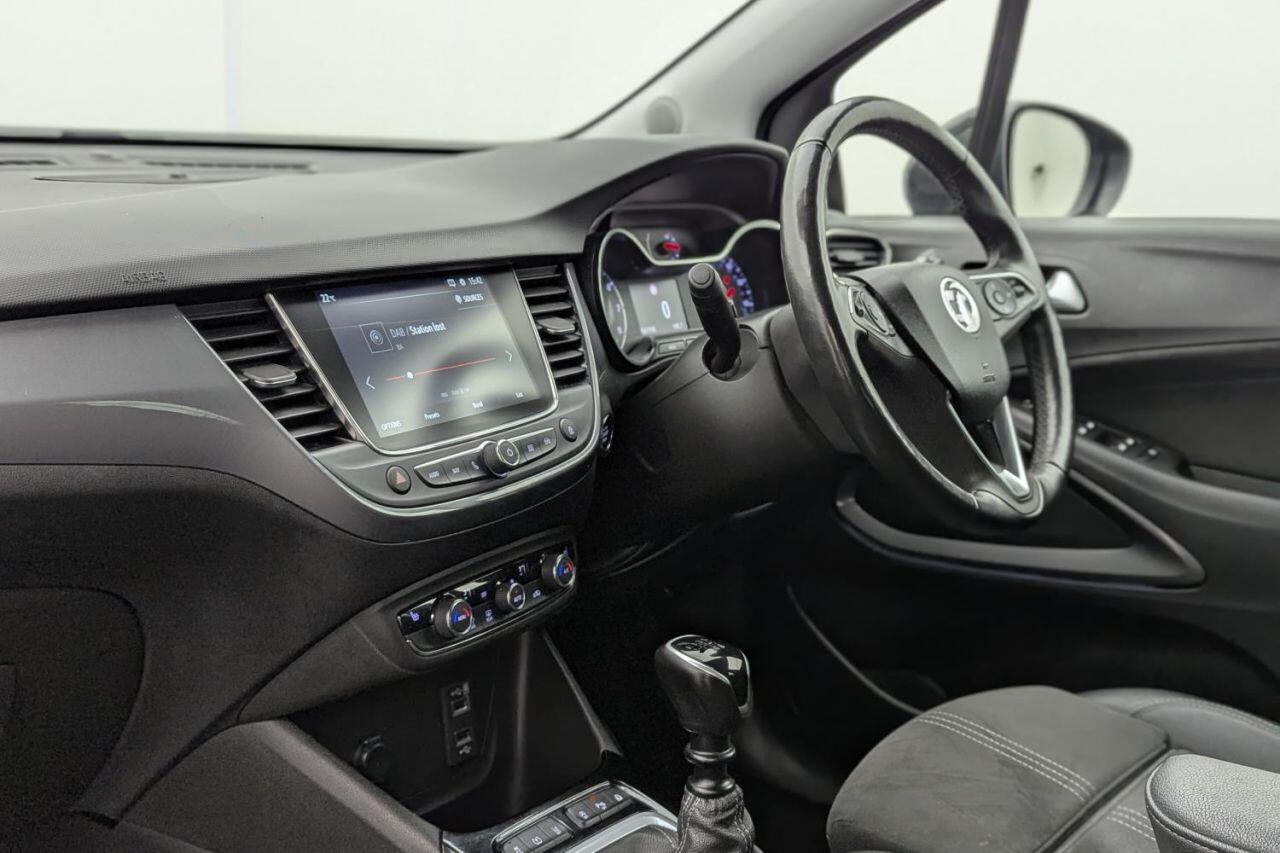 Vauxhall Crossland view 25