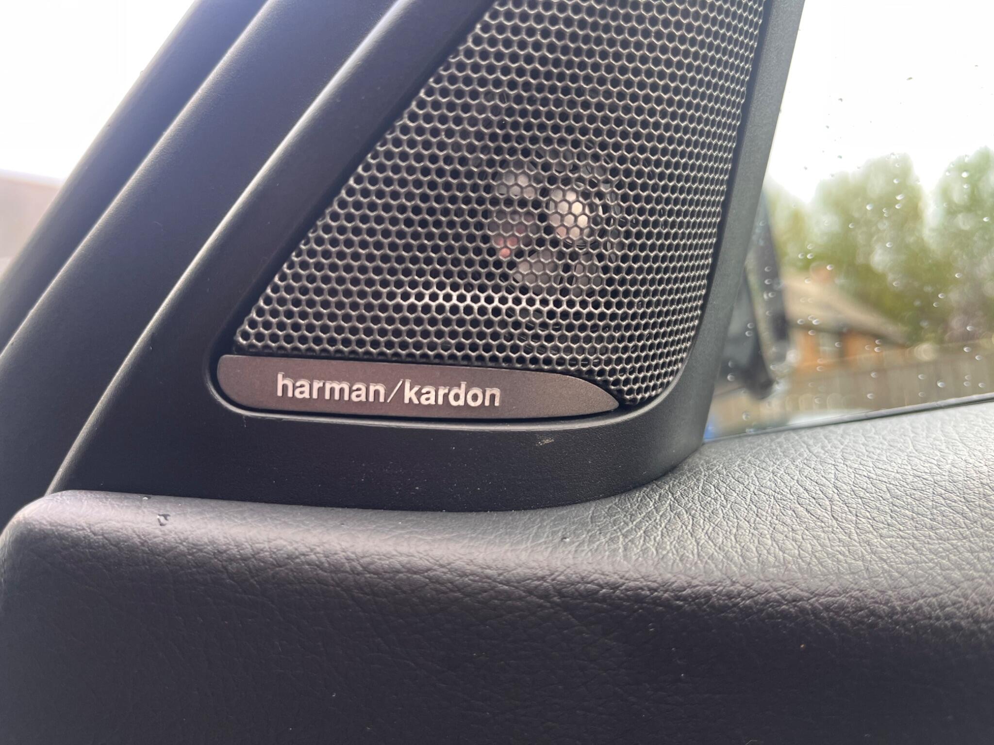 BMW 3 Series view 31