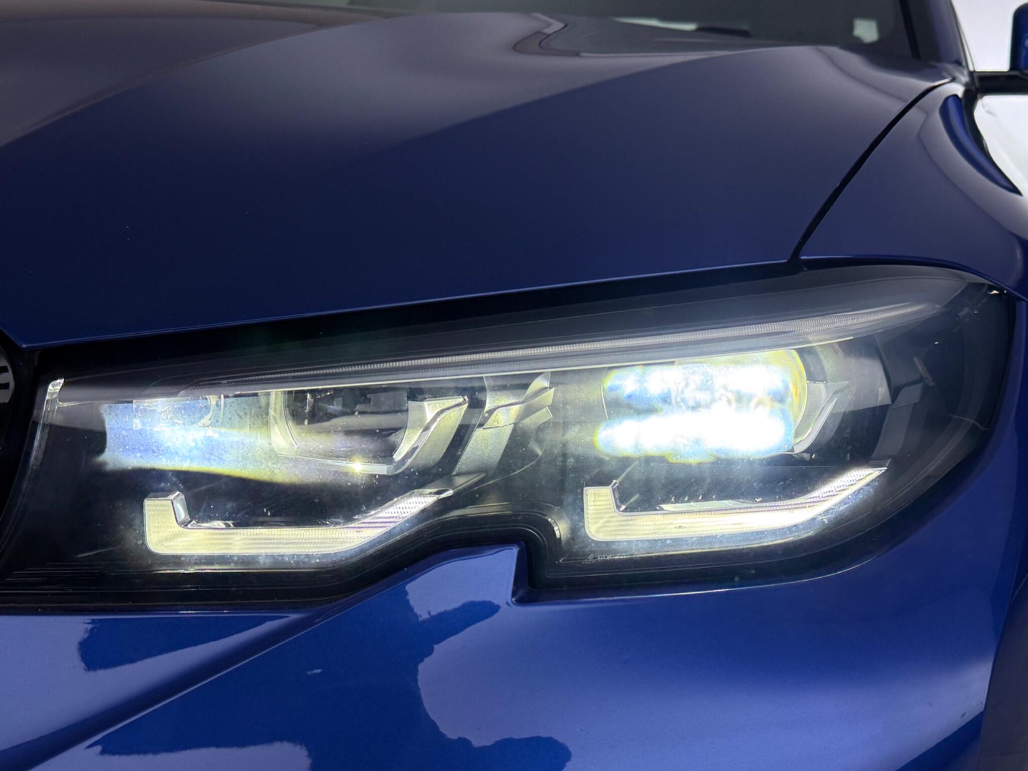 BMW 3 Series view 12